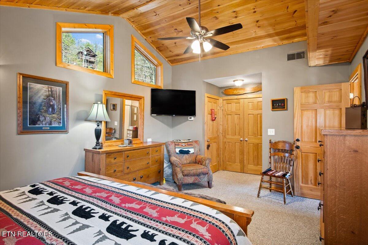 2732 Heather Ln Way