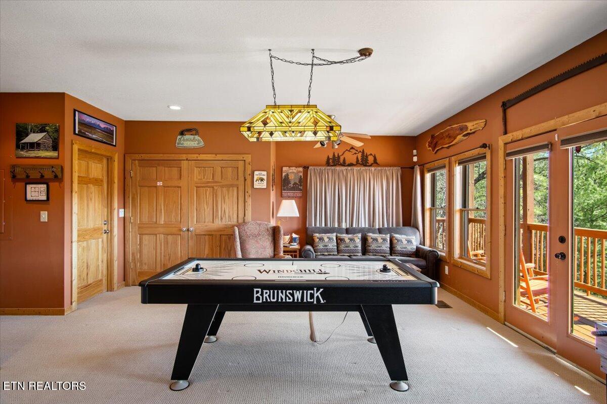 2732 Heather Ln Way