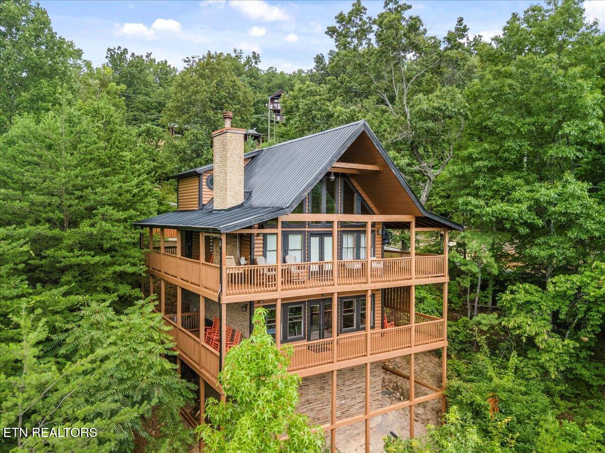 2732 Heather Ln Way