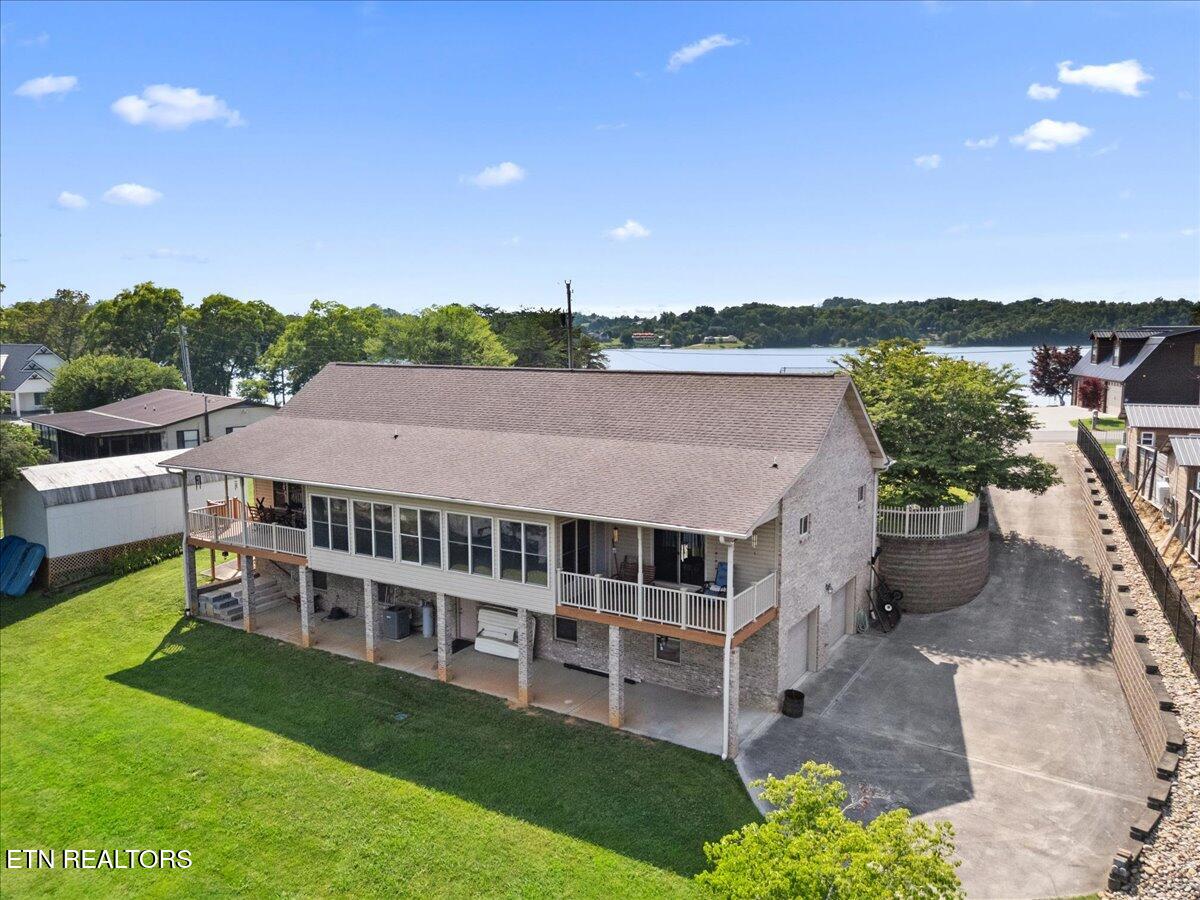 915 Smokey Mtn Queen Rd