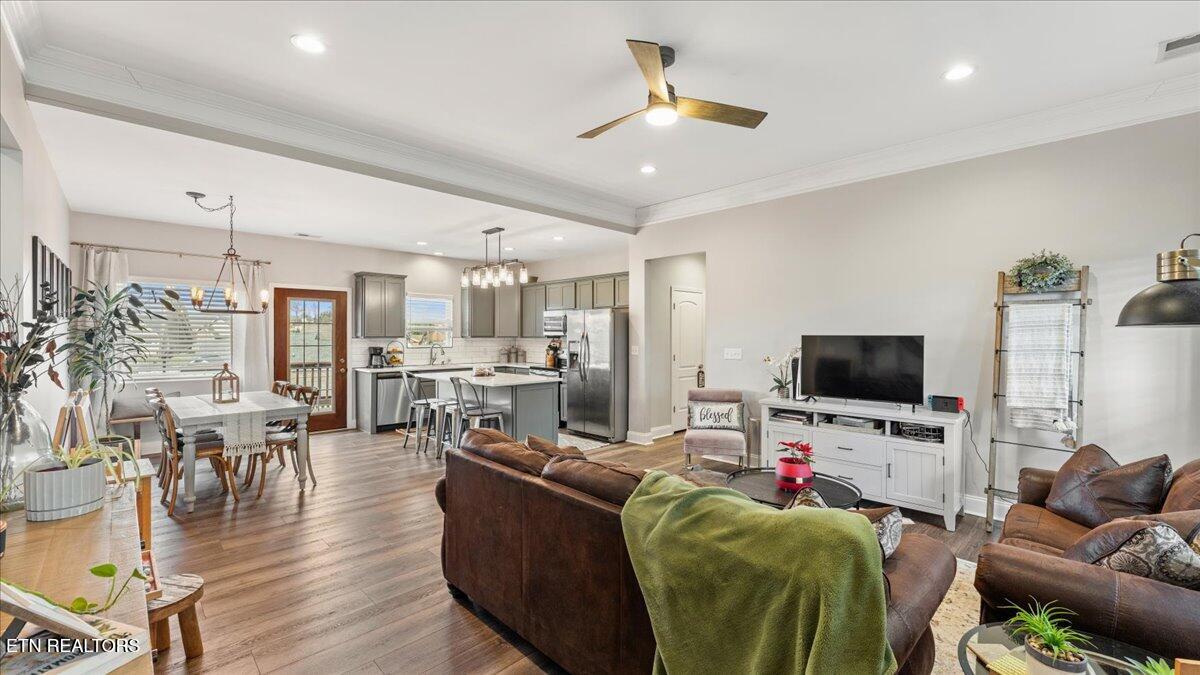 2883 Alden Glenn Court