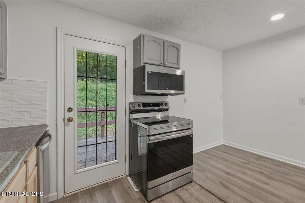 2216 Rifle Range Drive