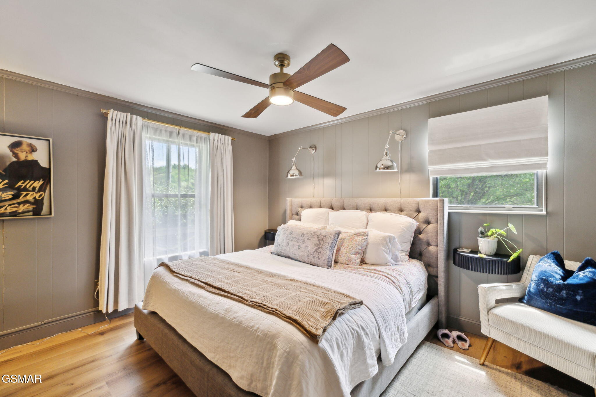 1021 Hilltop Circle Circle
