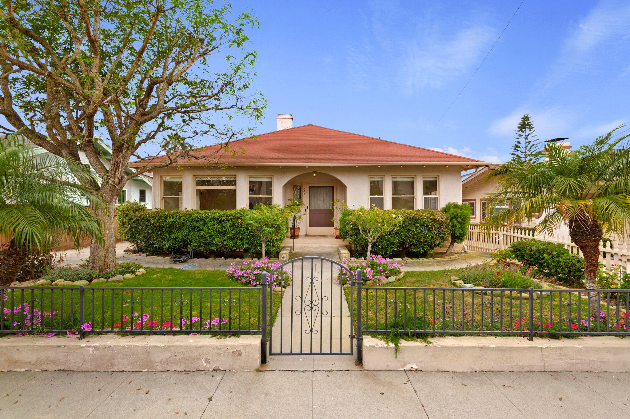 1807 Bath Street Street