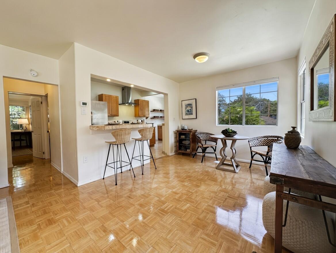 910 W Anapamu Street
