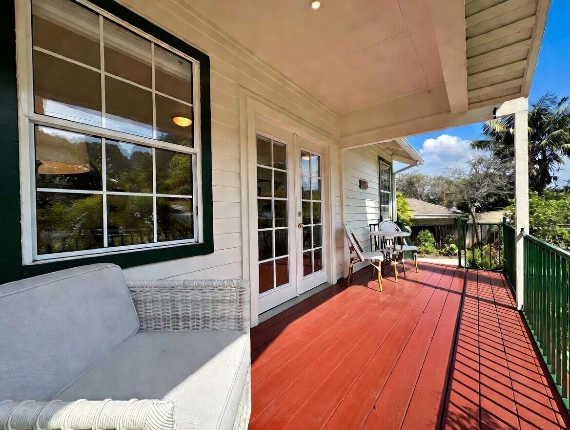 910 W Anapamu Street
