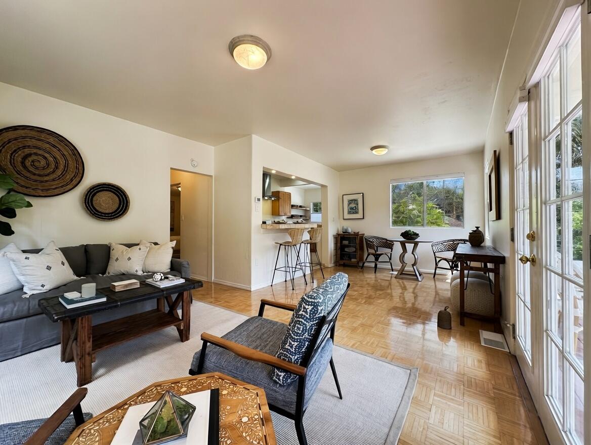 910 W Anapamu Street
