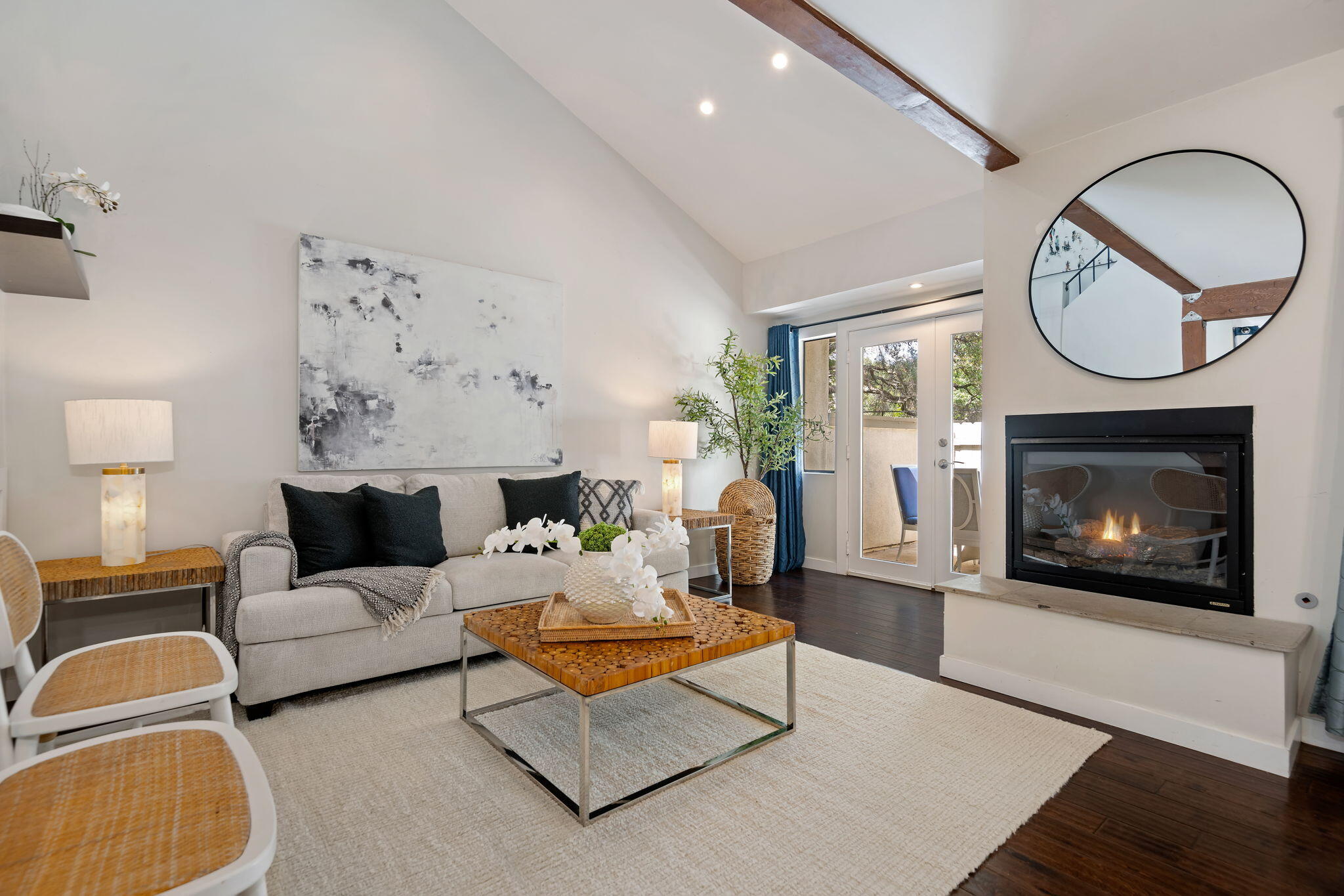 4039 Primavera Road 5