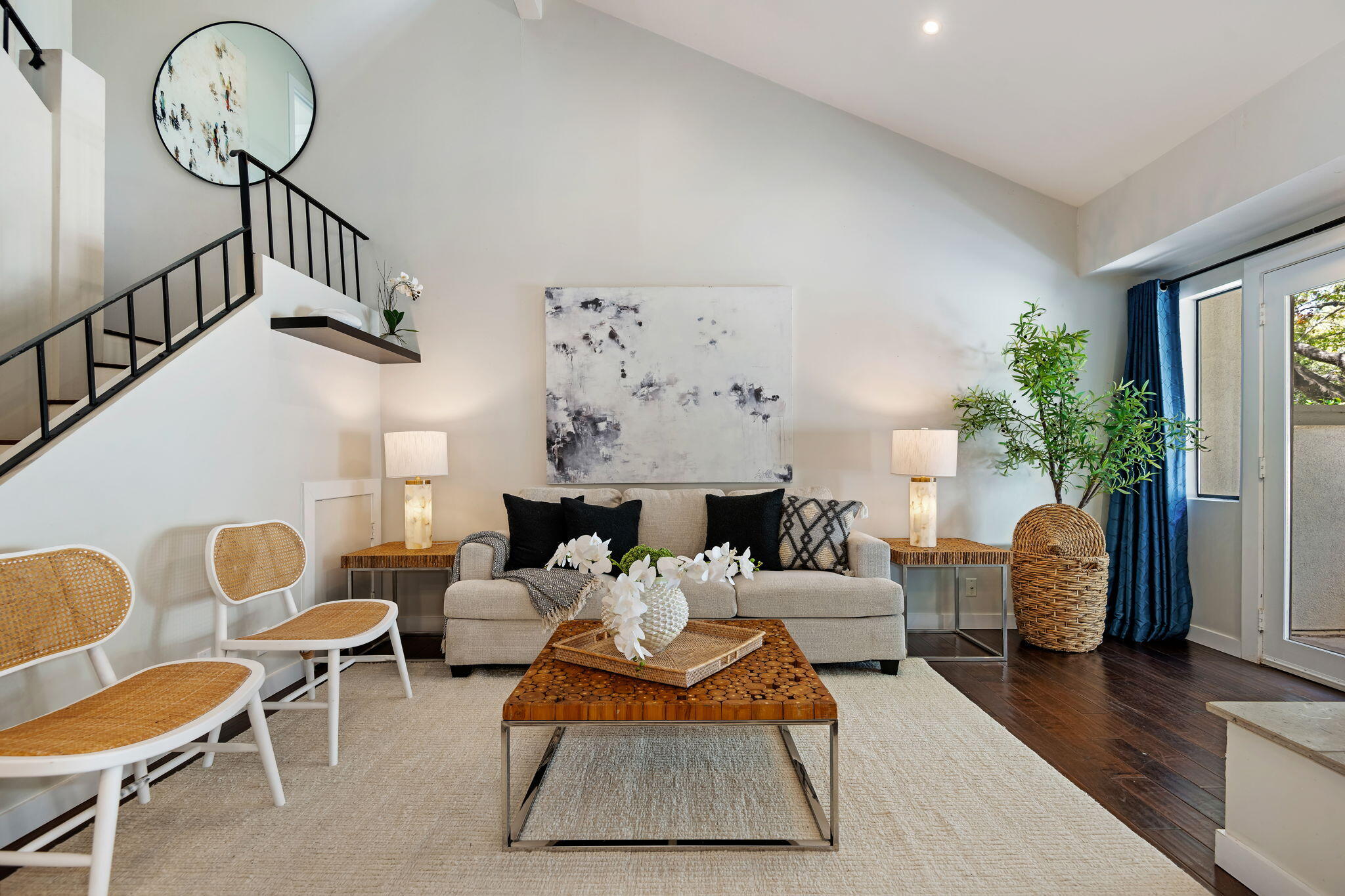 4039 Primavera Road 5
