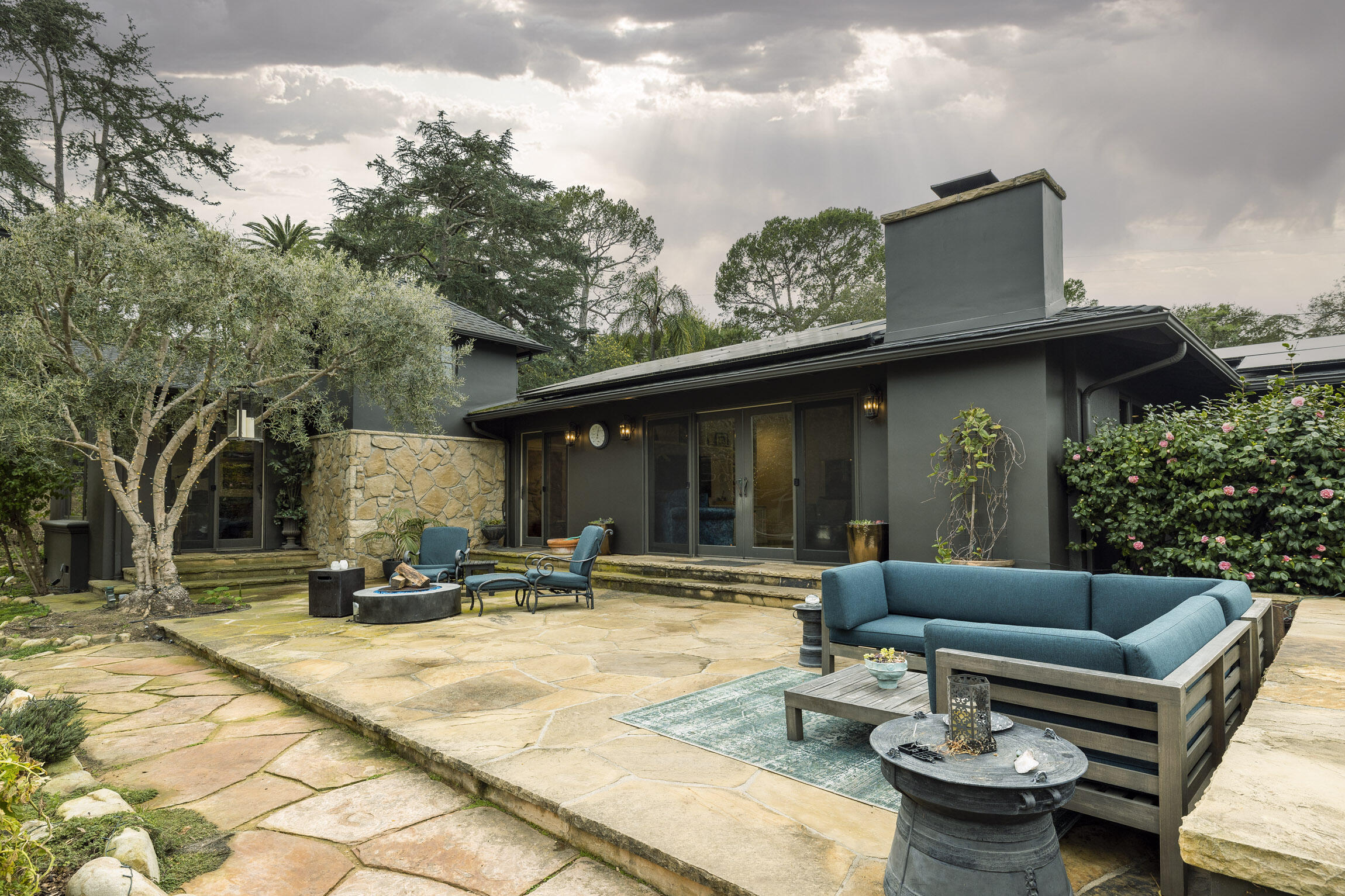 717 Cima Linda Lane Lane