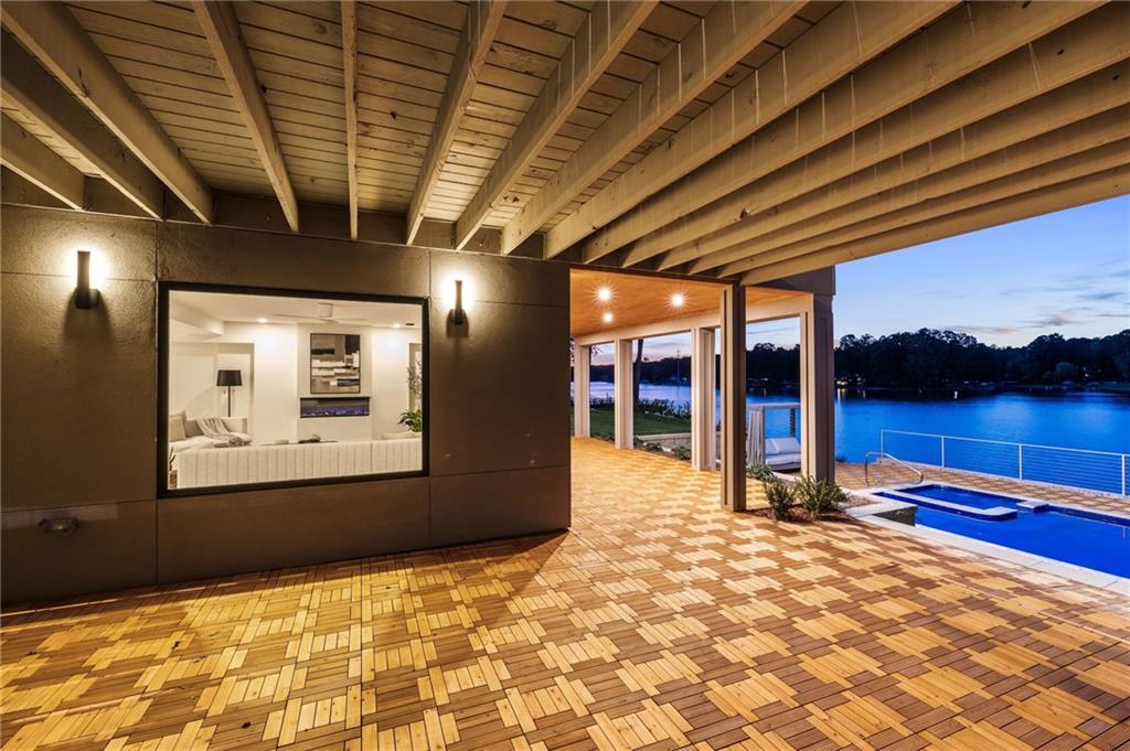 2746 Emerald Drive