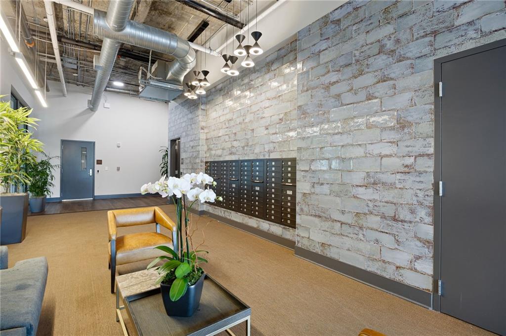 112 Rogers Street NE Unit 202