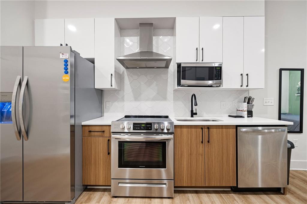 112 Rogers Street NE Unit 202