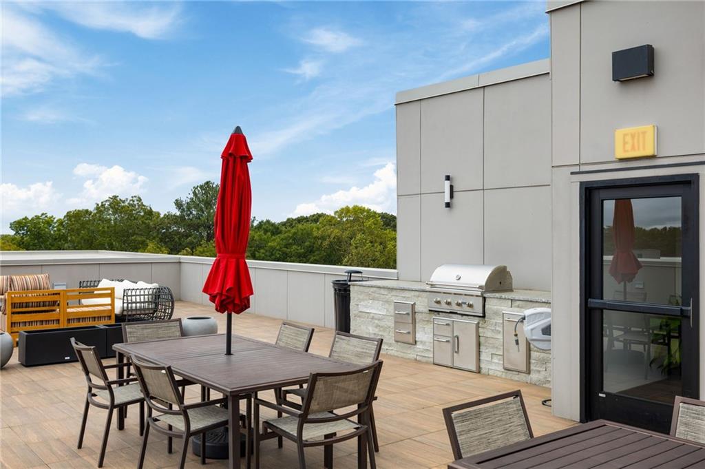 112 Rogers Street NE Unit 202