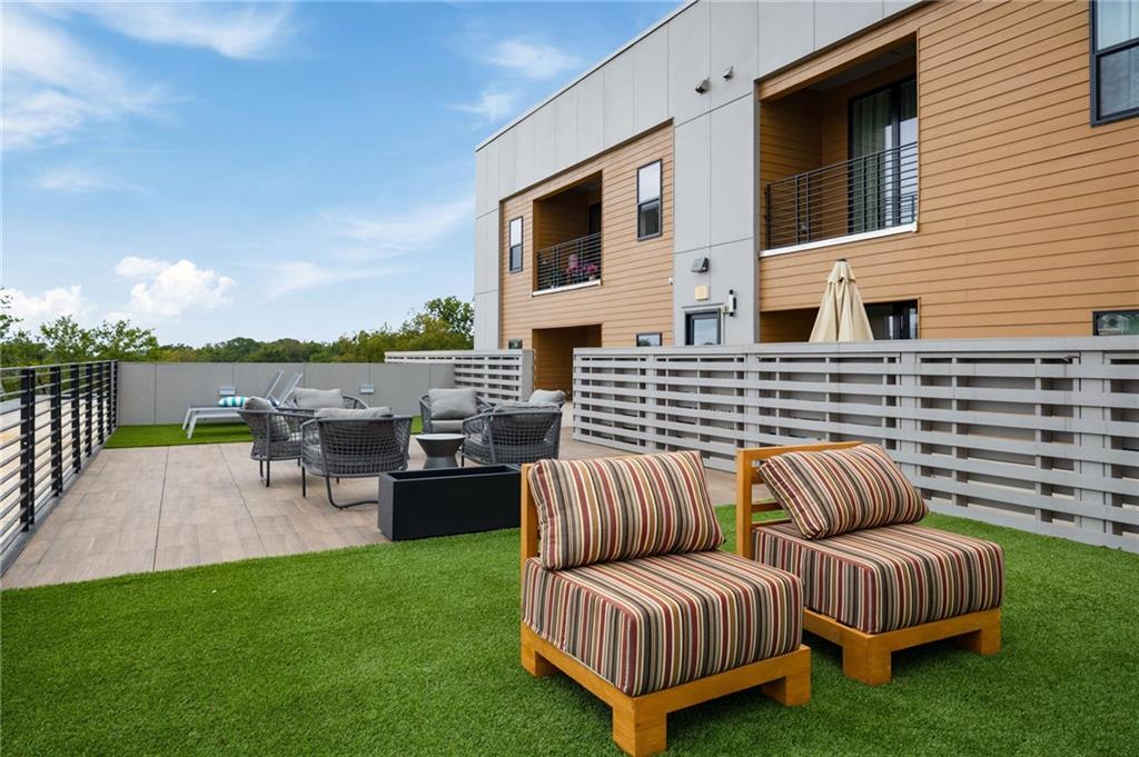 112 Rogers Street NE Unit 202