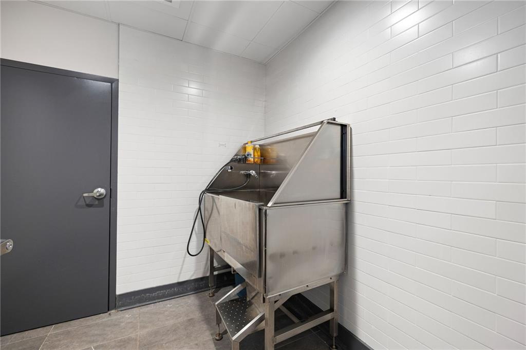 112 Rogers Street NE Unit 202