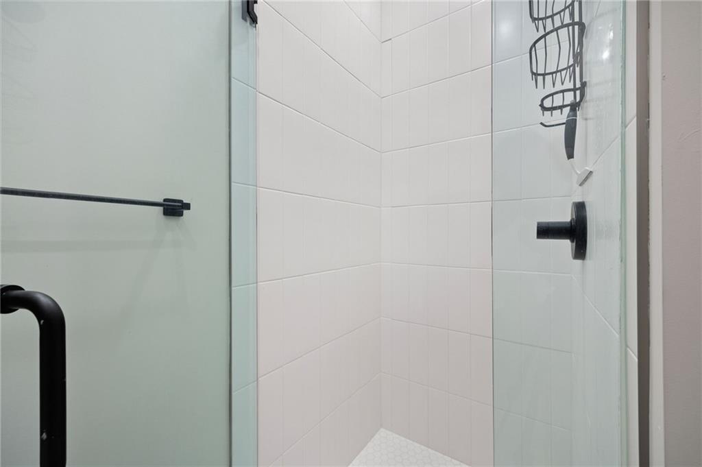 112 Rogers Street NE Unit 202