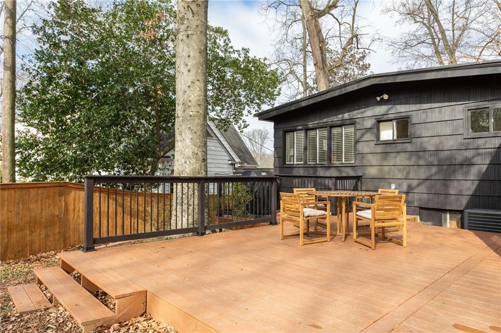 1746 E Clifton Road NE