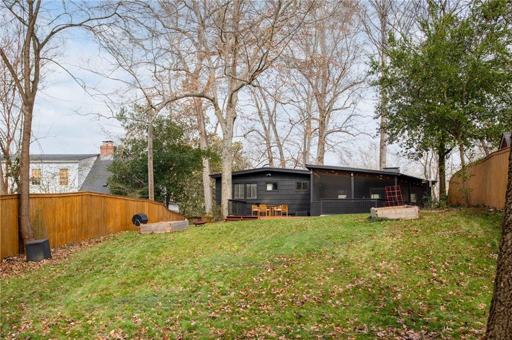 1746 E Clifton Road NE