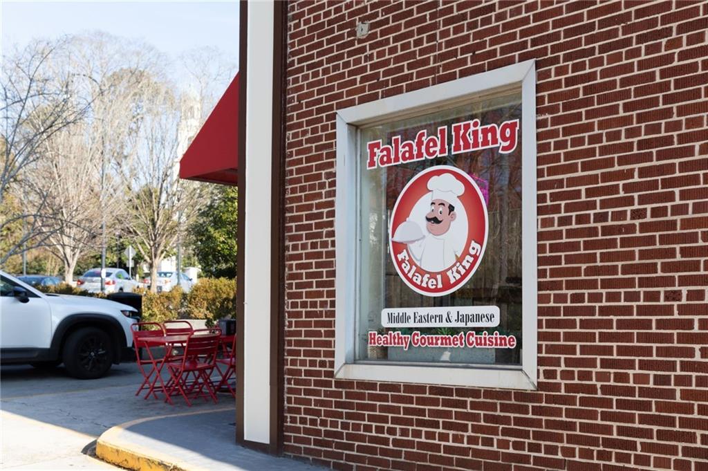 1746 E Clifton Road NE