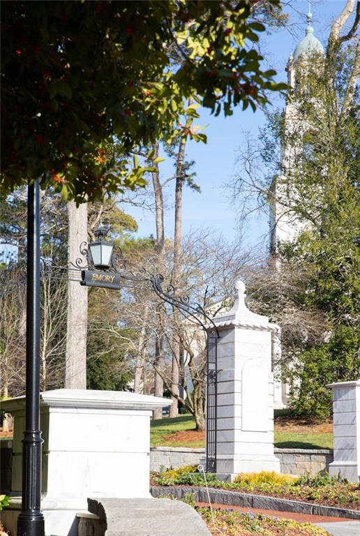 1746 E Clifton Road NE