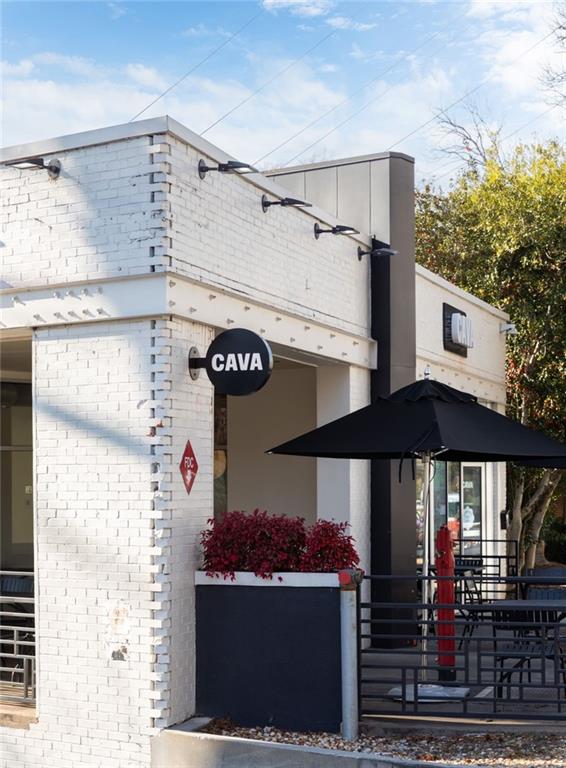 1746 E Clifton Road NE