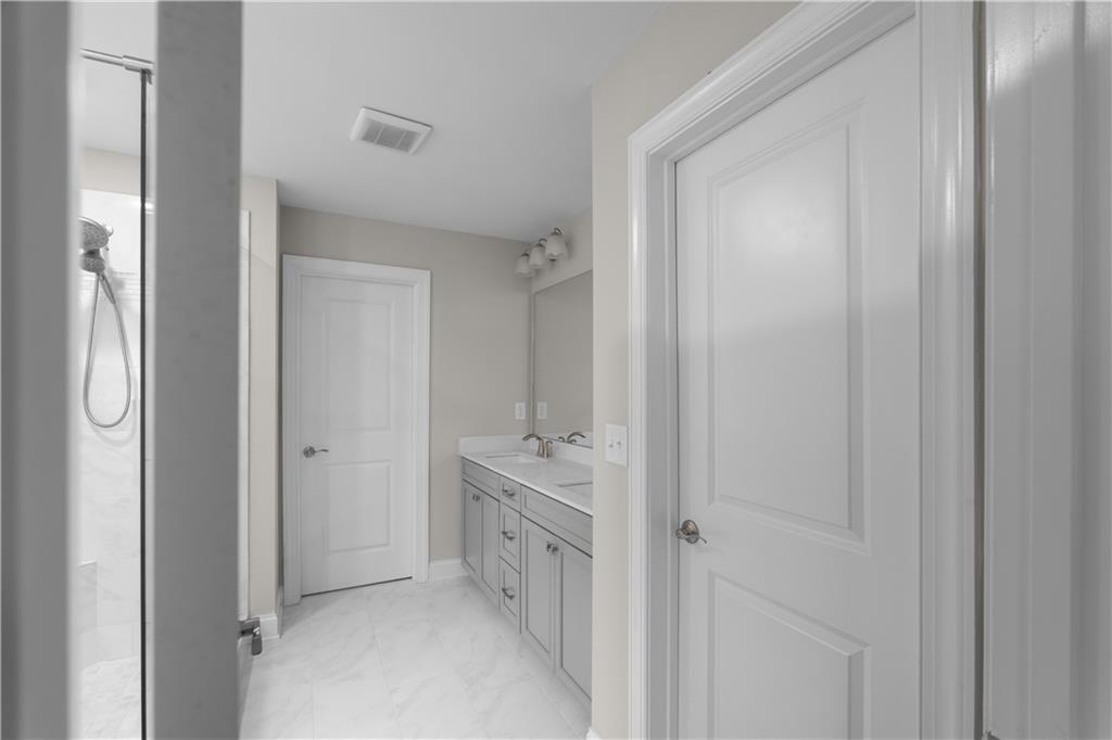5980 Arbor Green Circle
