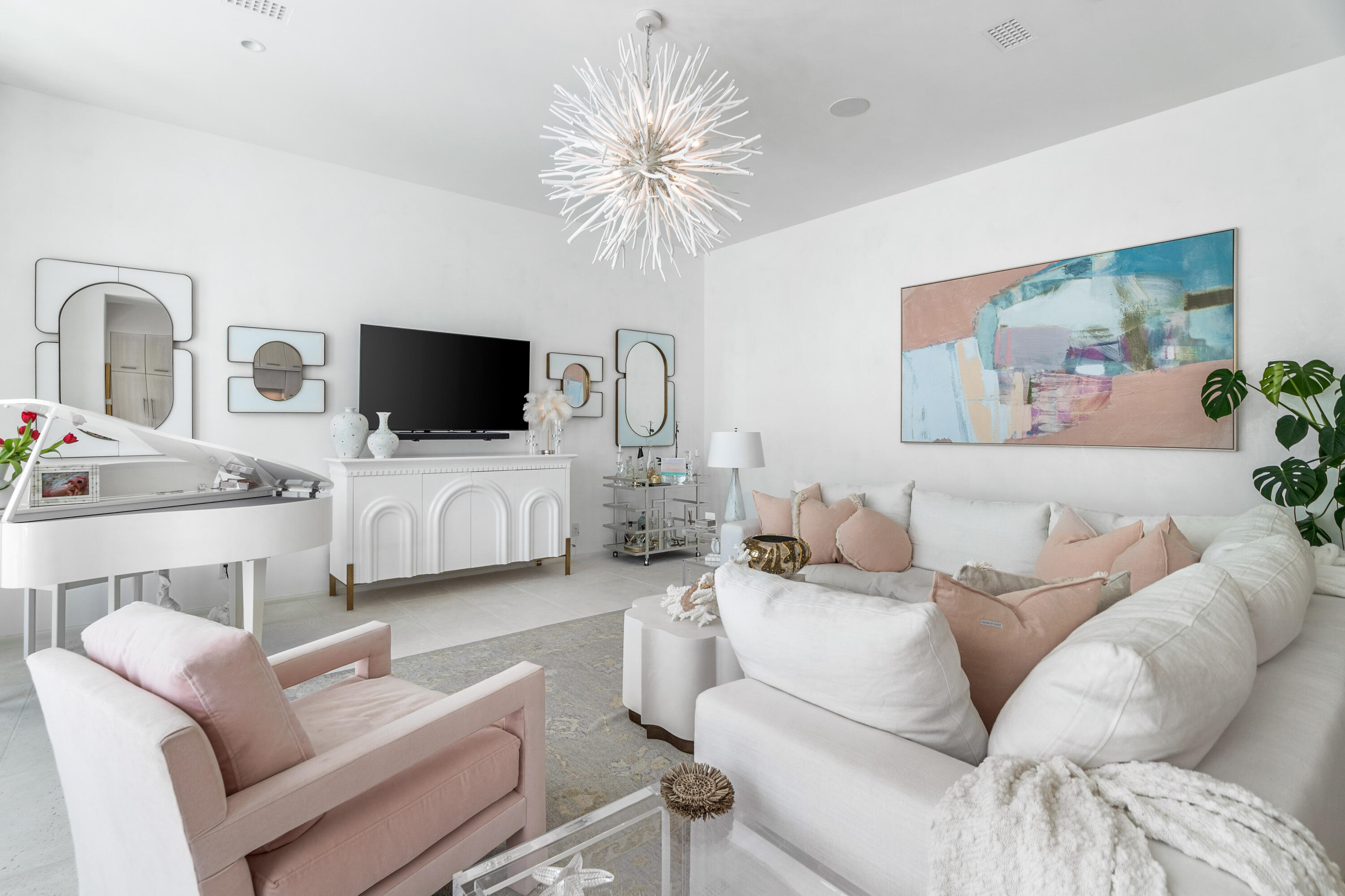 25 Stella Way M9