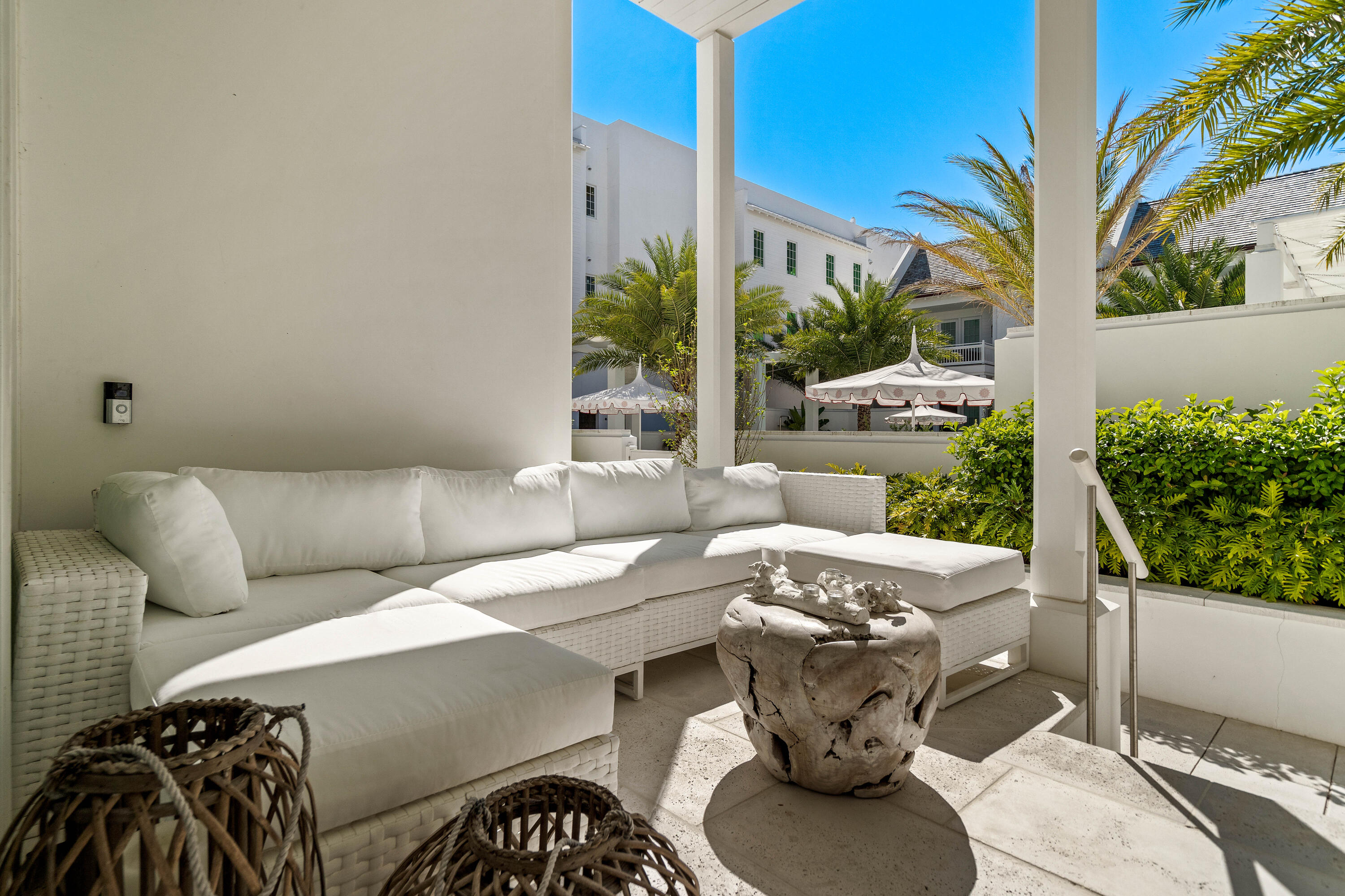 25 Stella Way M9