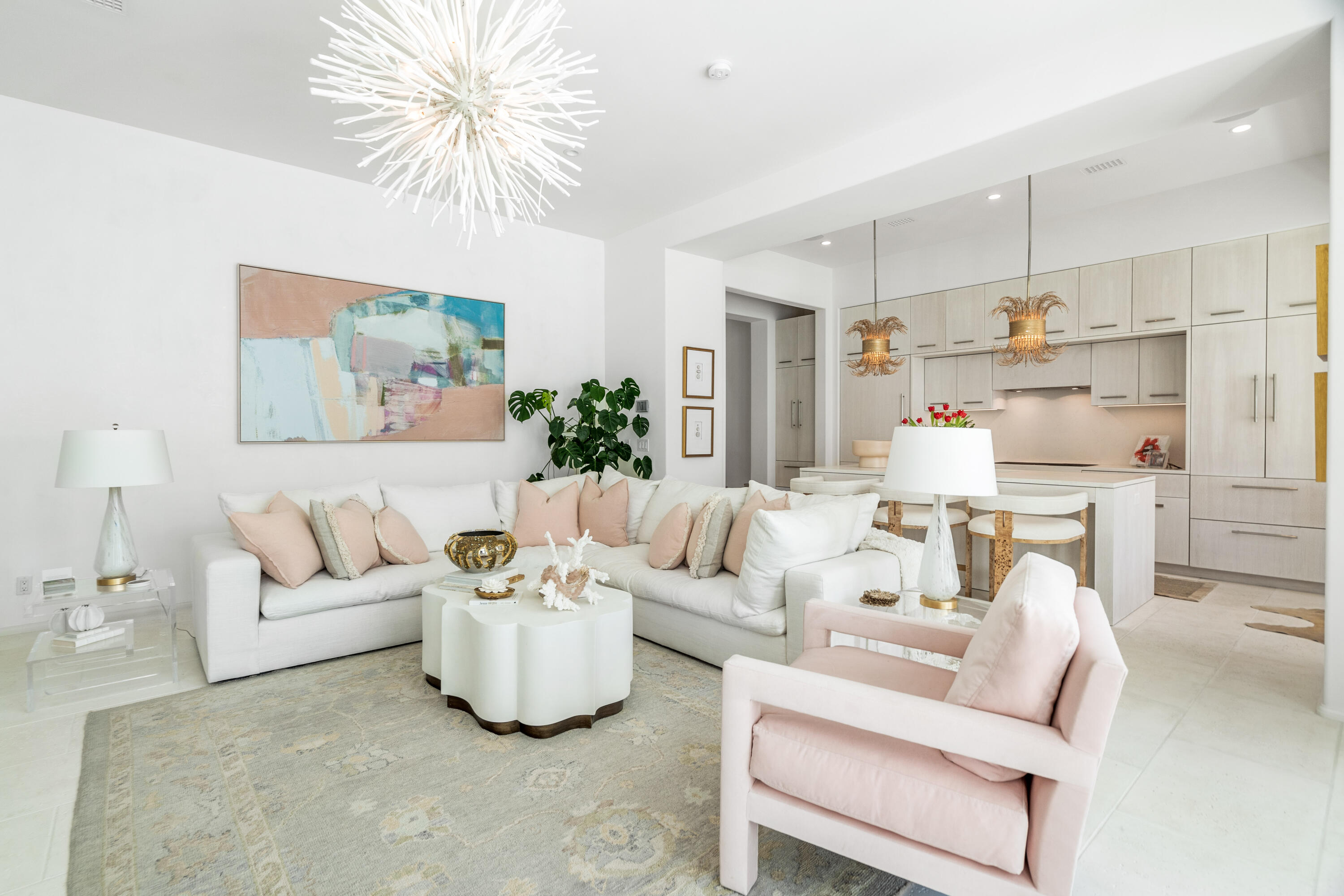 25 Stella Way M9