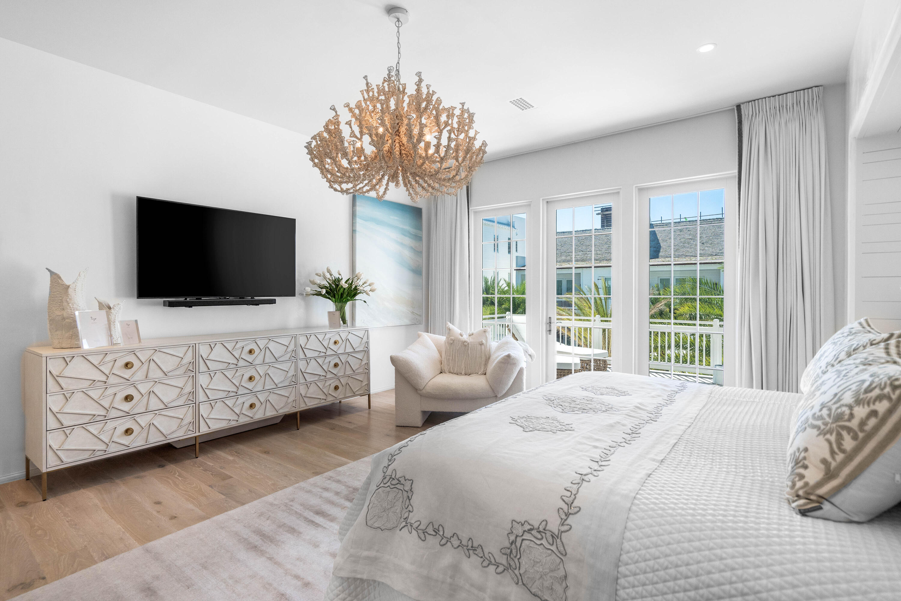 25 Stella Way M9