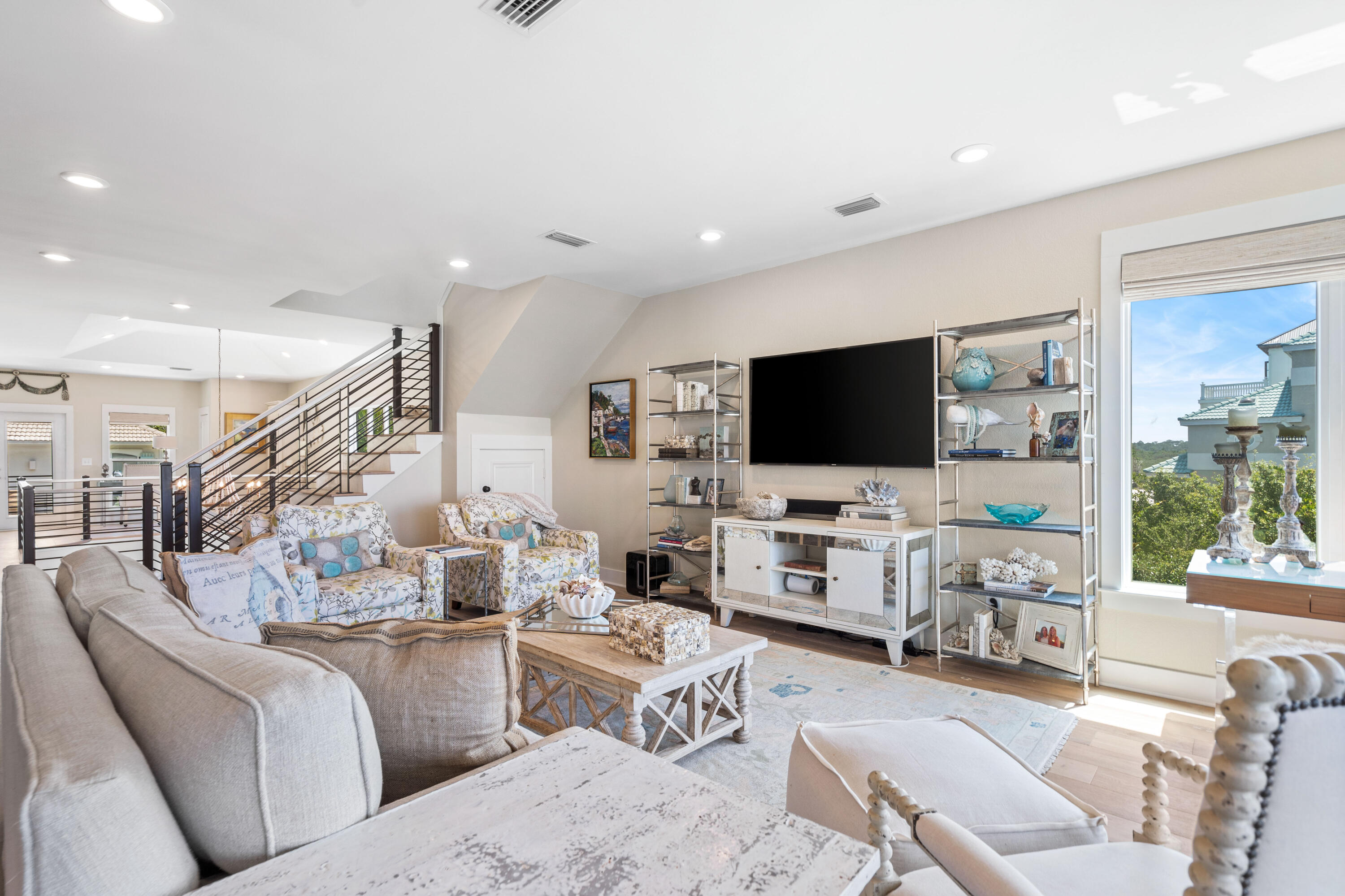 460 Beachfront Trail