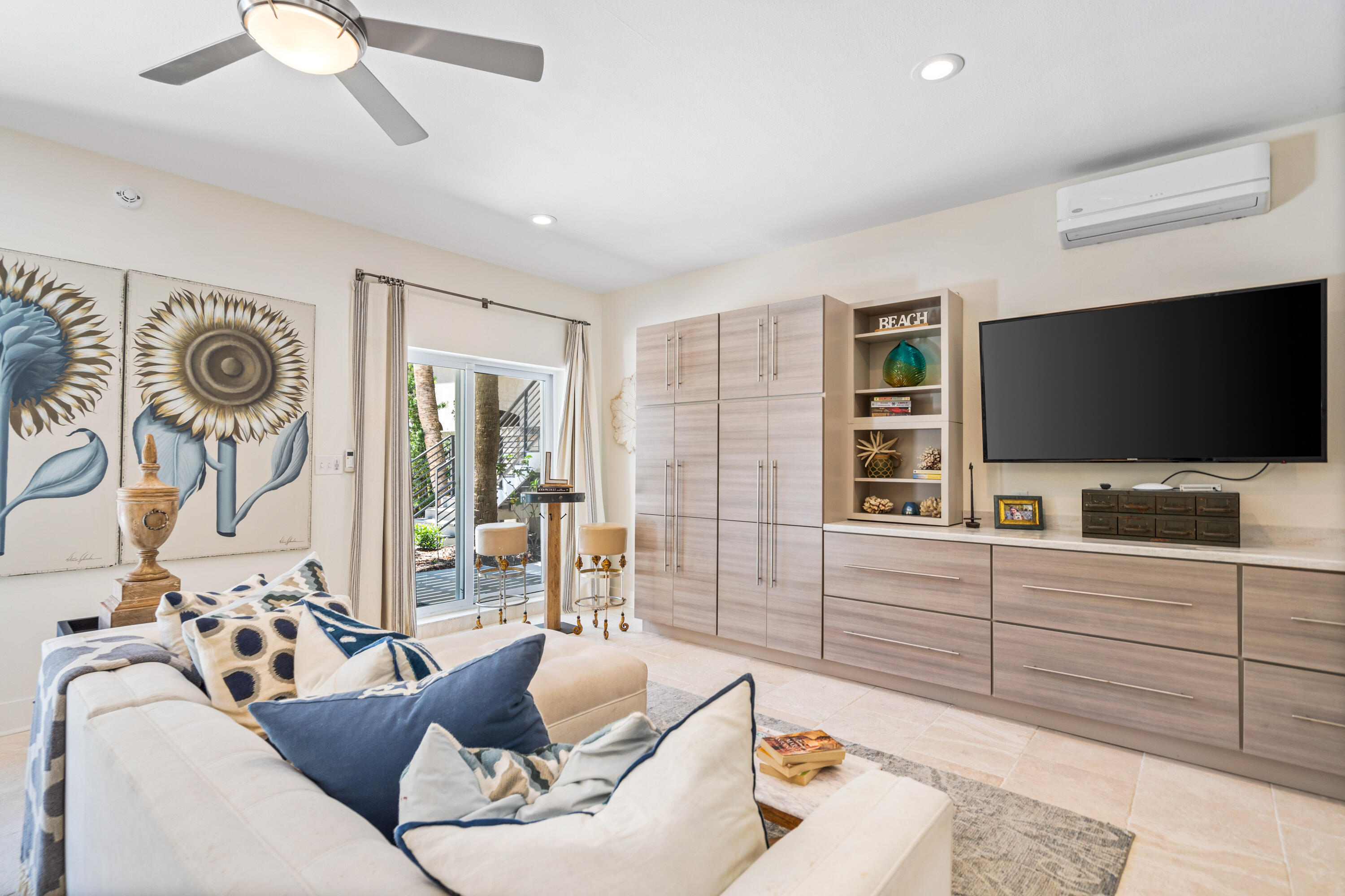 460 Beachfront Trail