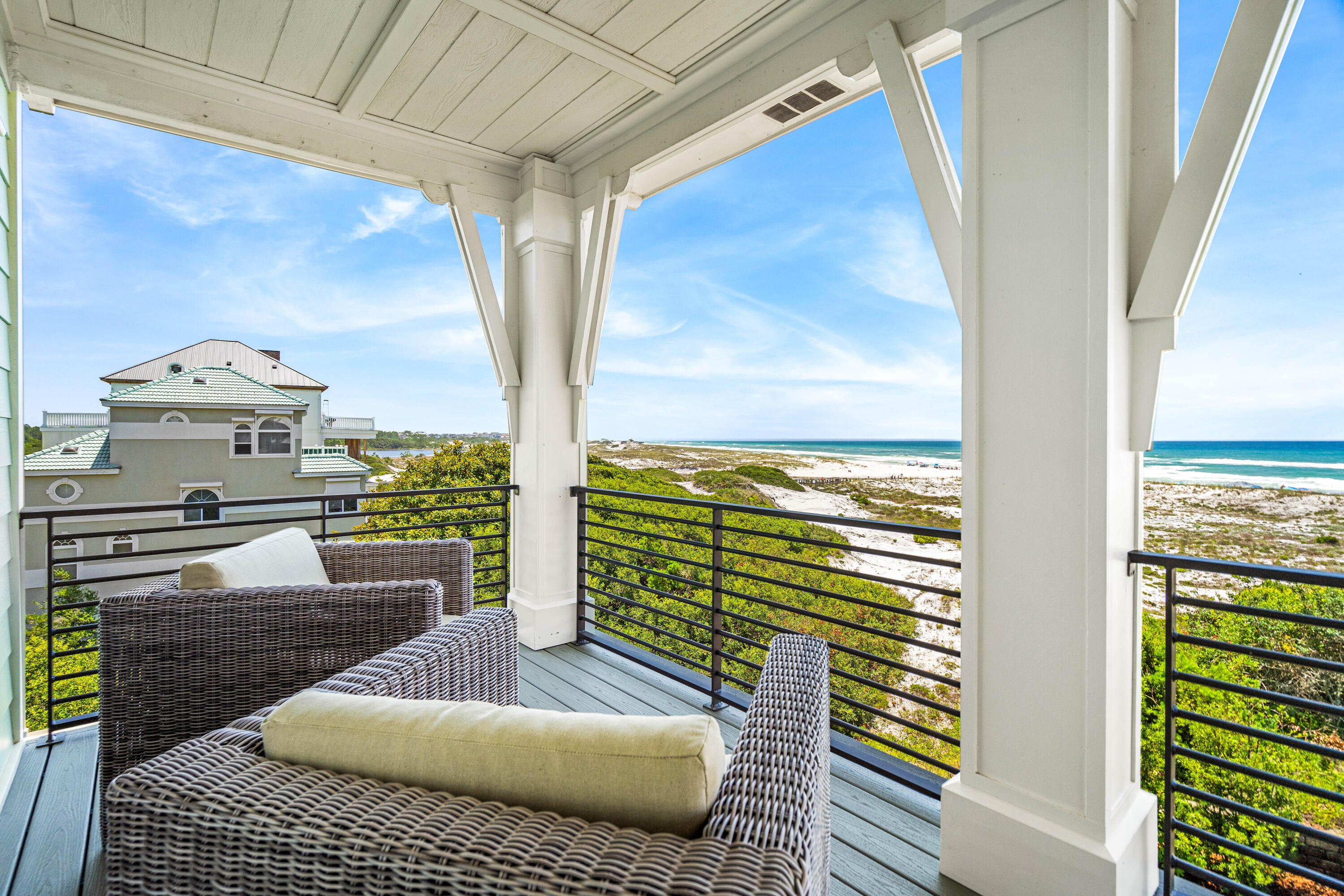 460 Beachfront Trail