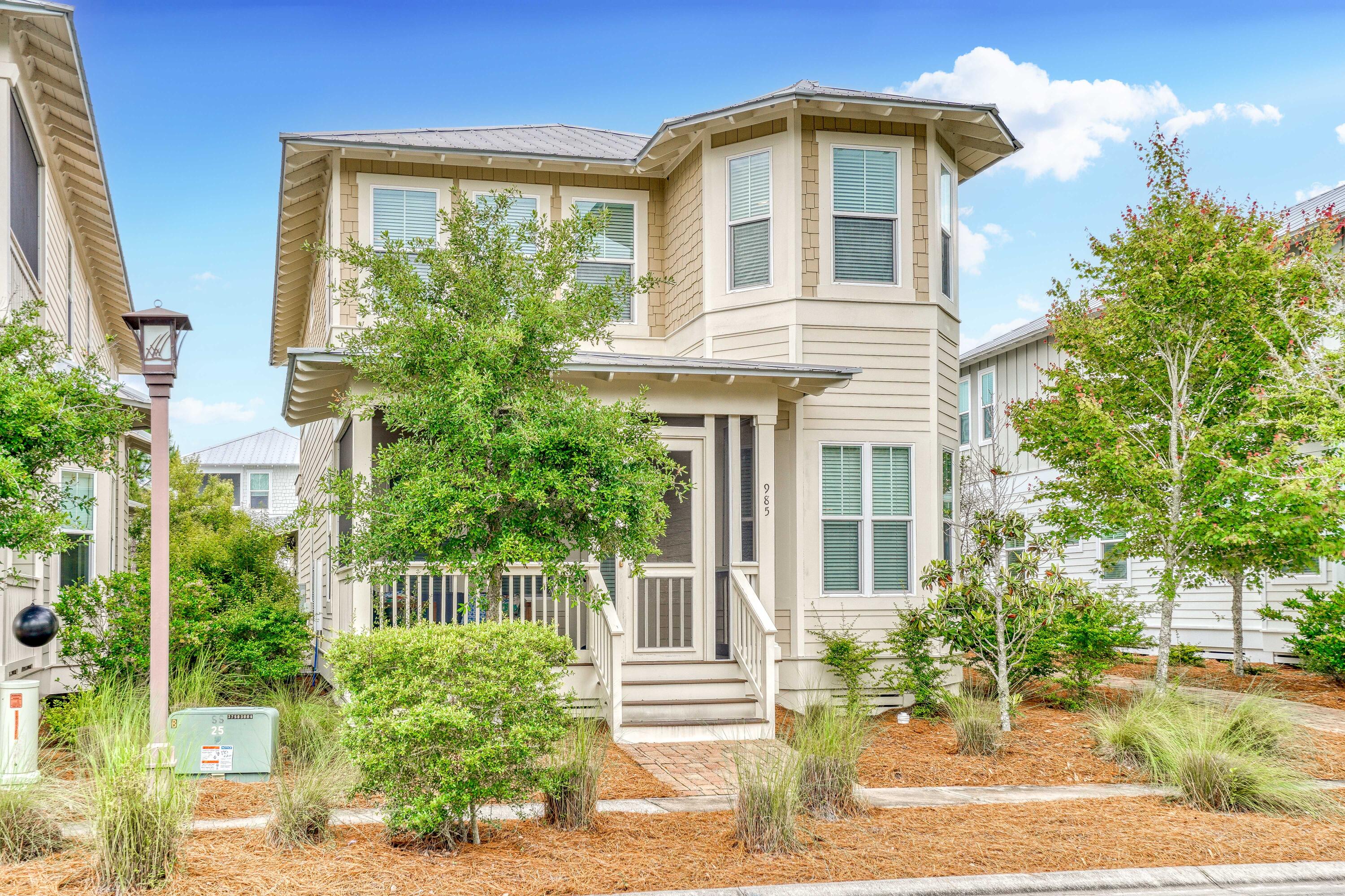 985 Sandgrass Boulevard