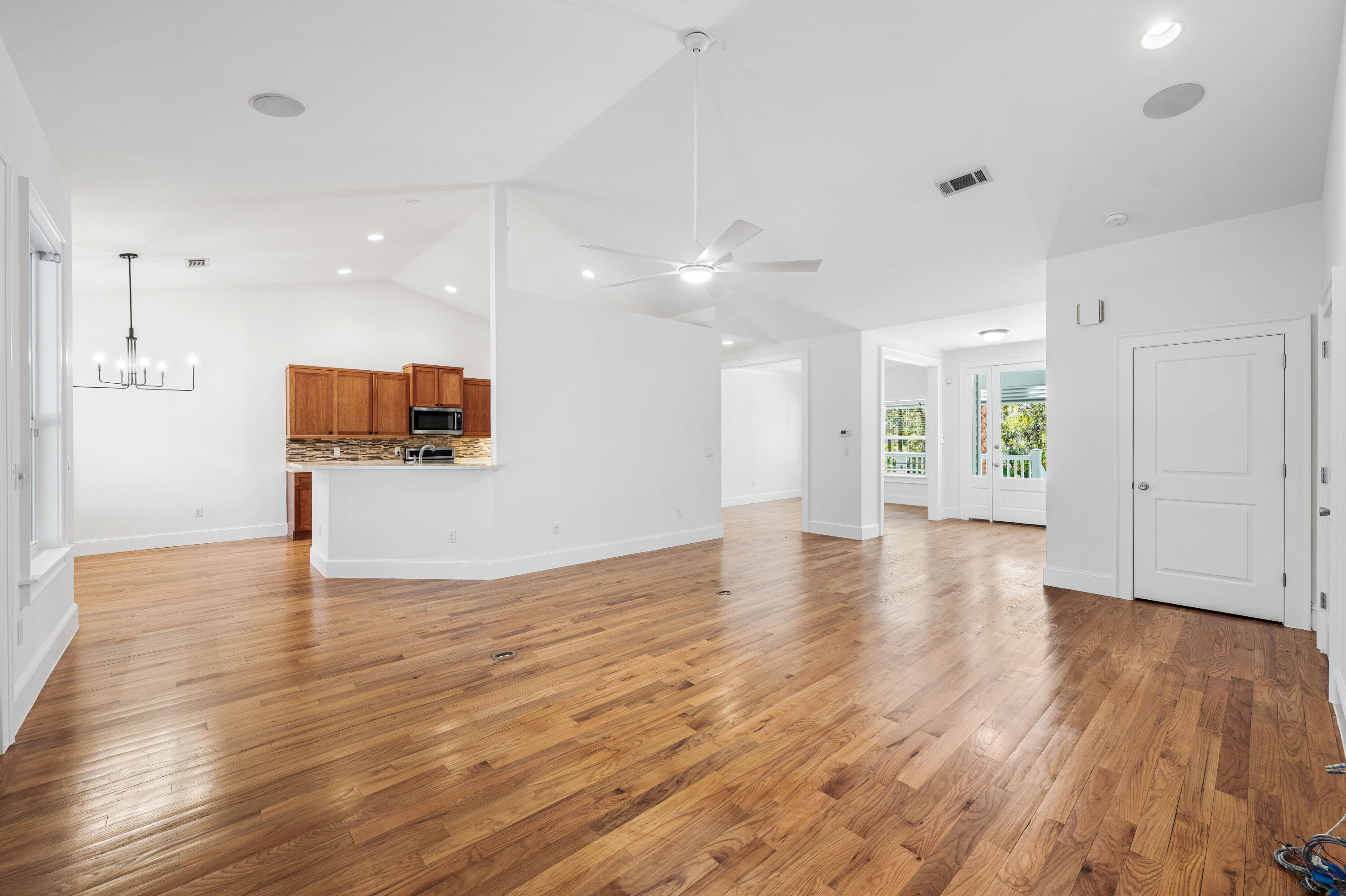 611 Amelia Lane