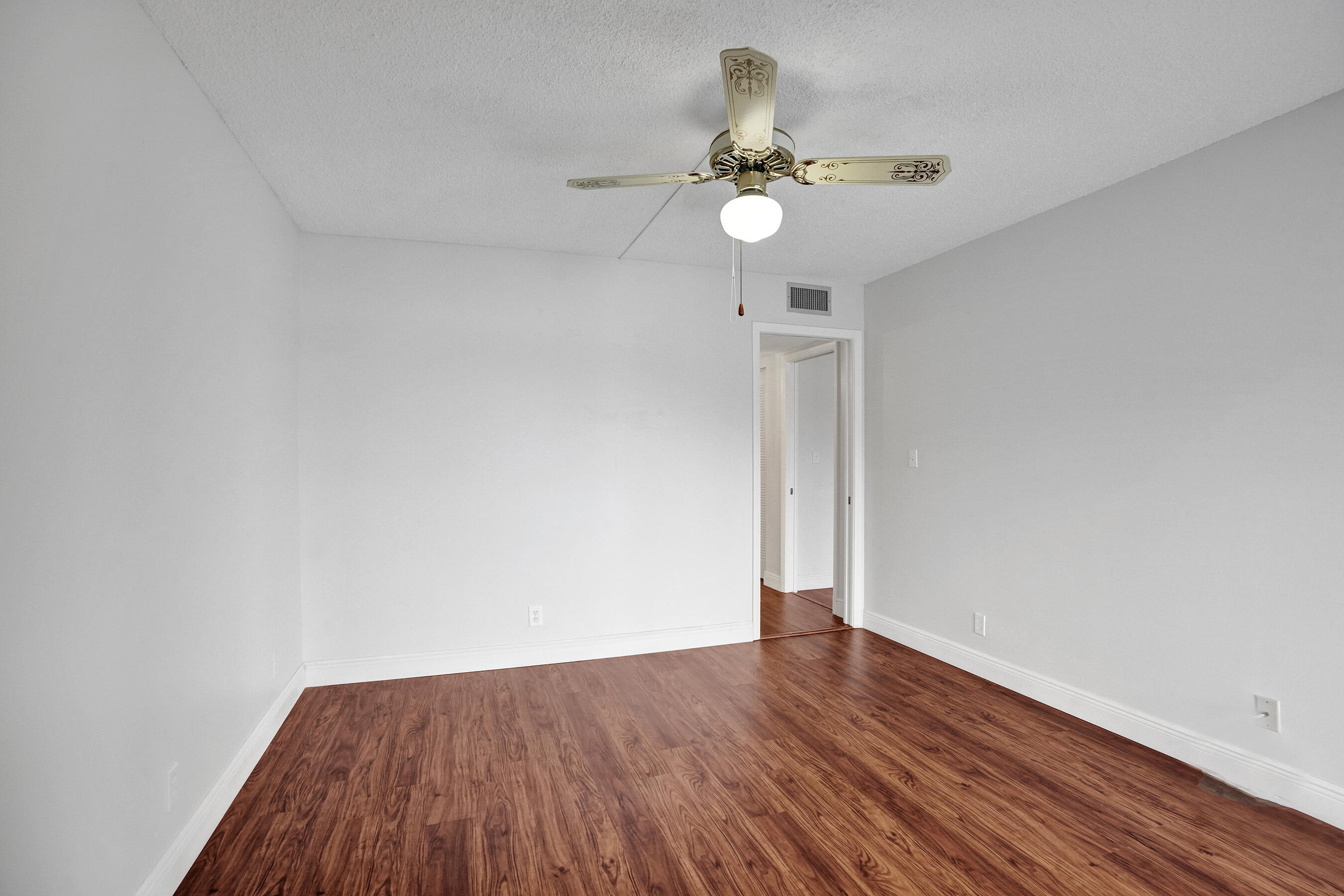 7432 Ashmont Circle 208