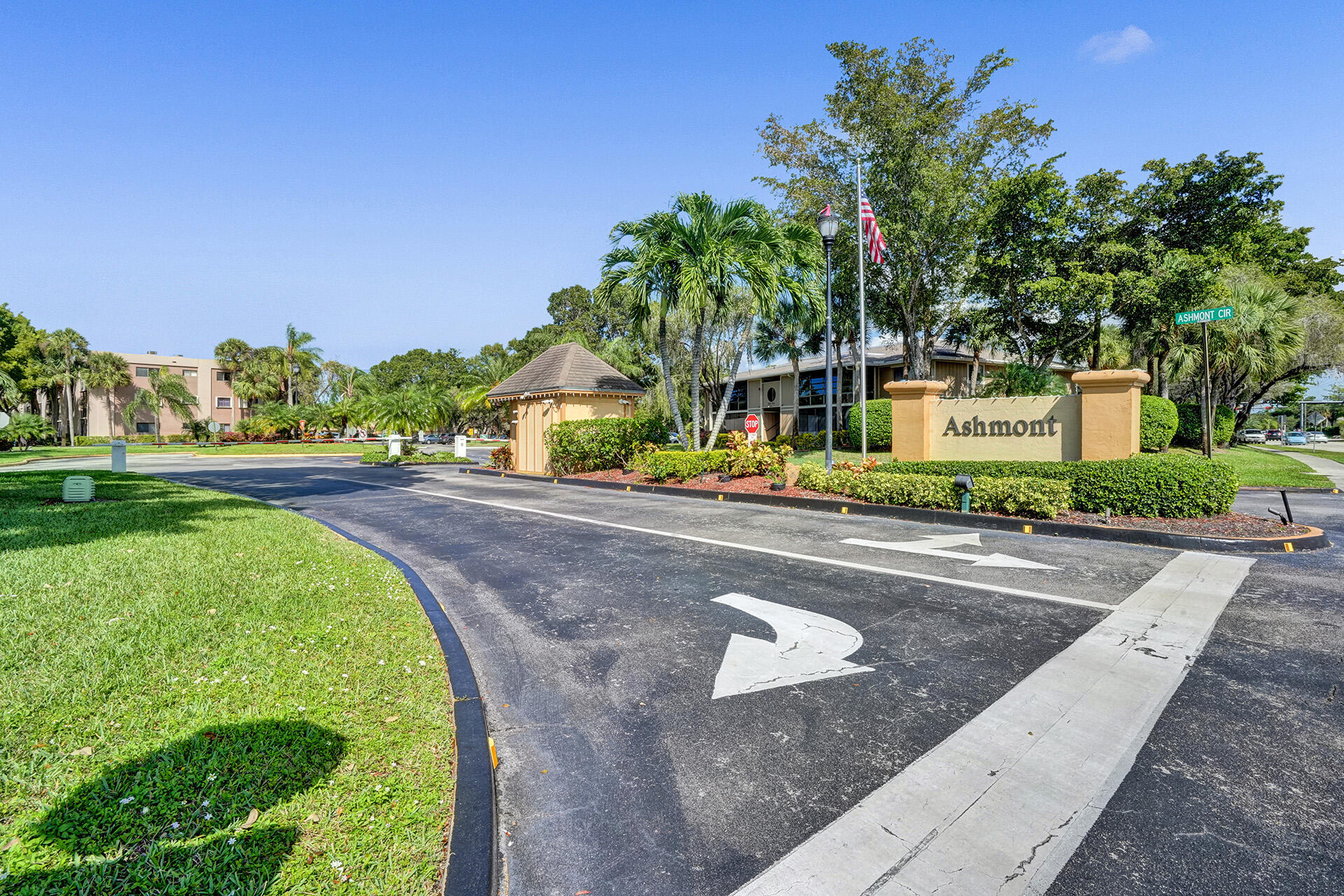 7432 Ashmont Circle 208
