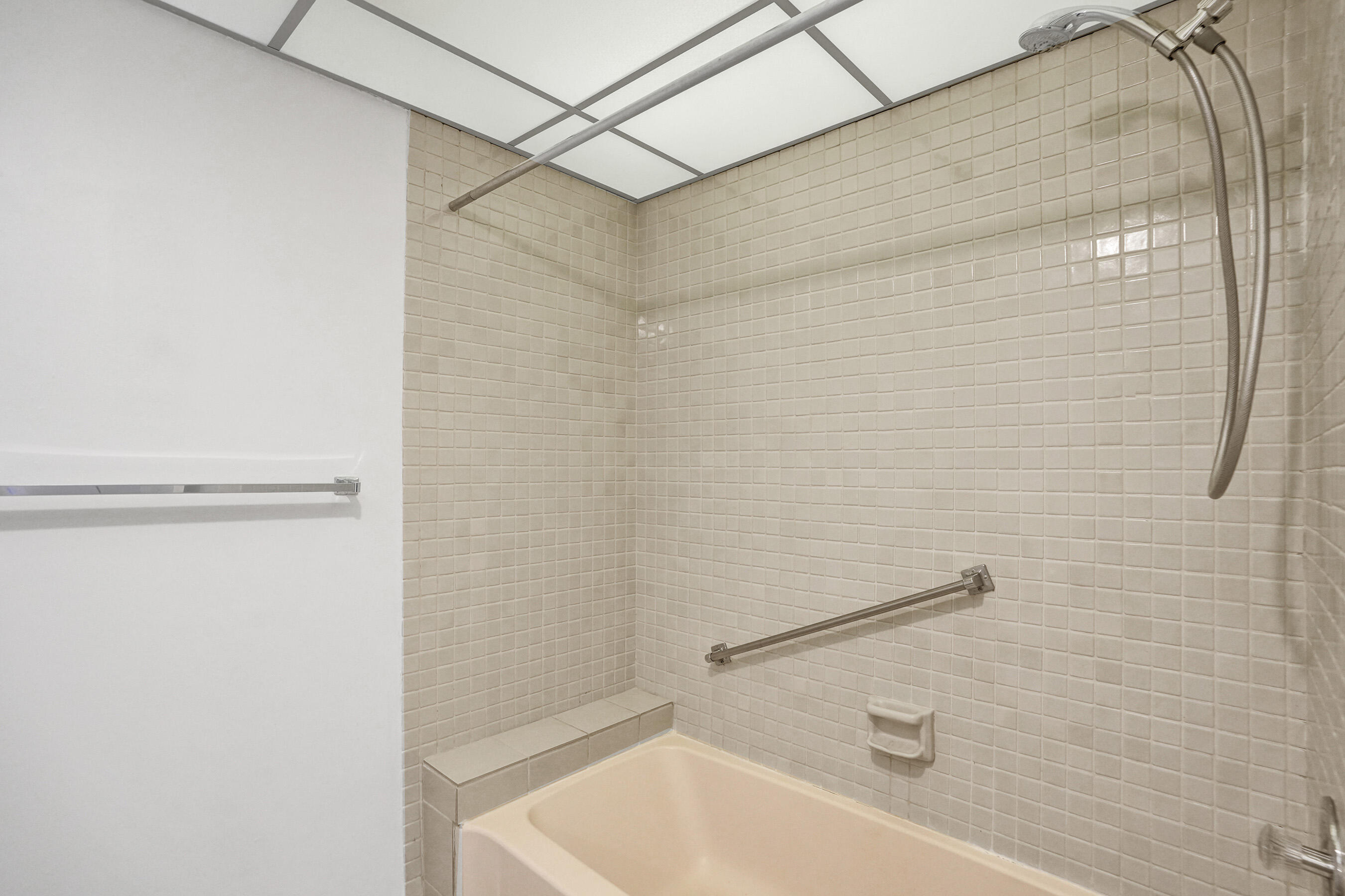 7432 Ashmont Circle 208