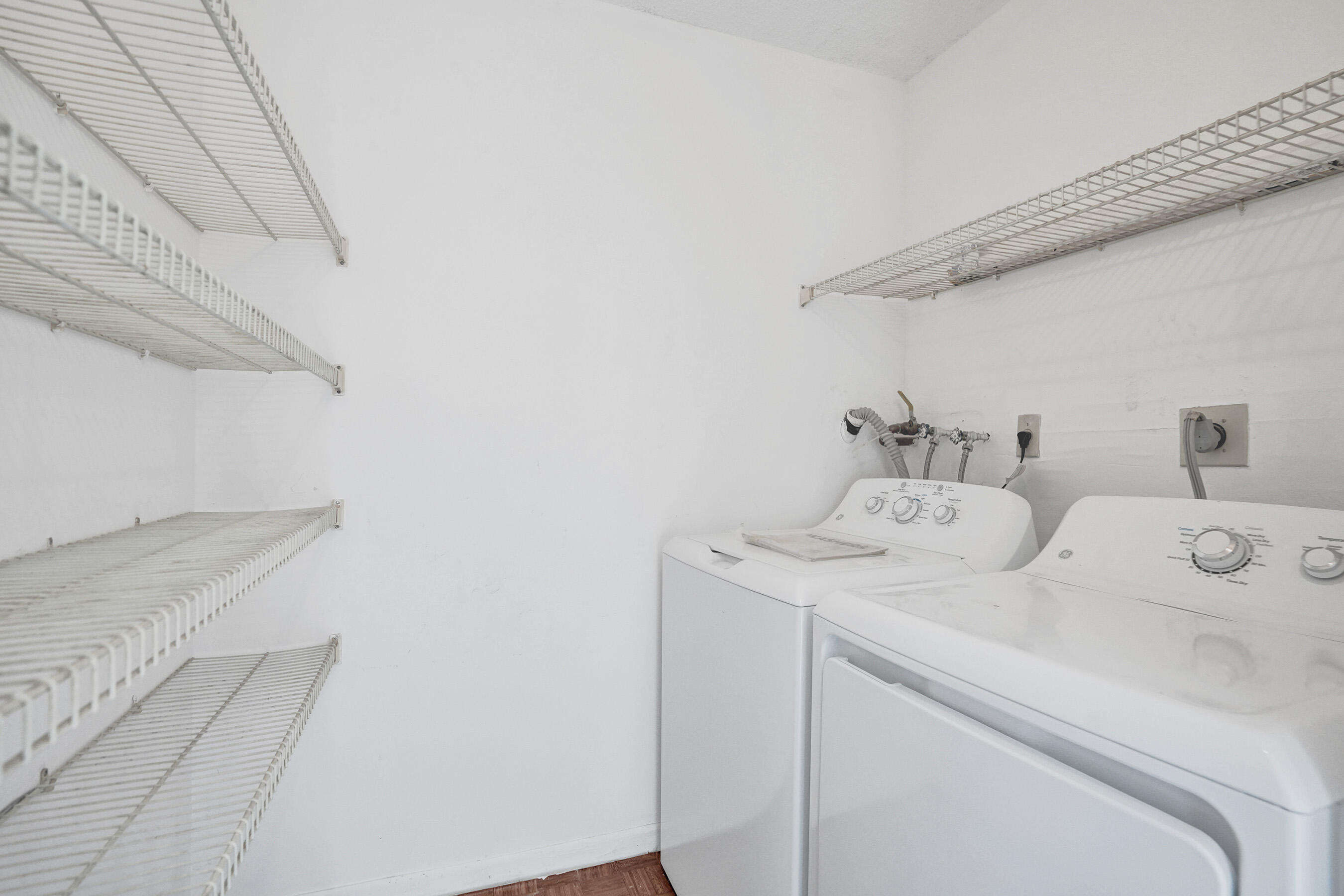 7432 Ashmont Circle 208