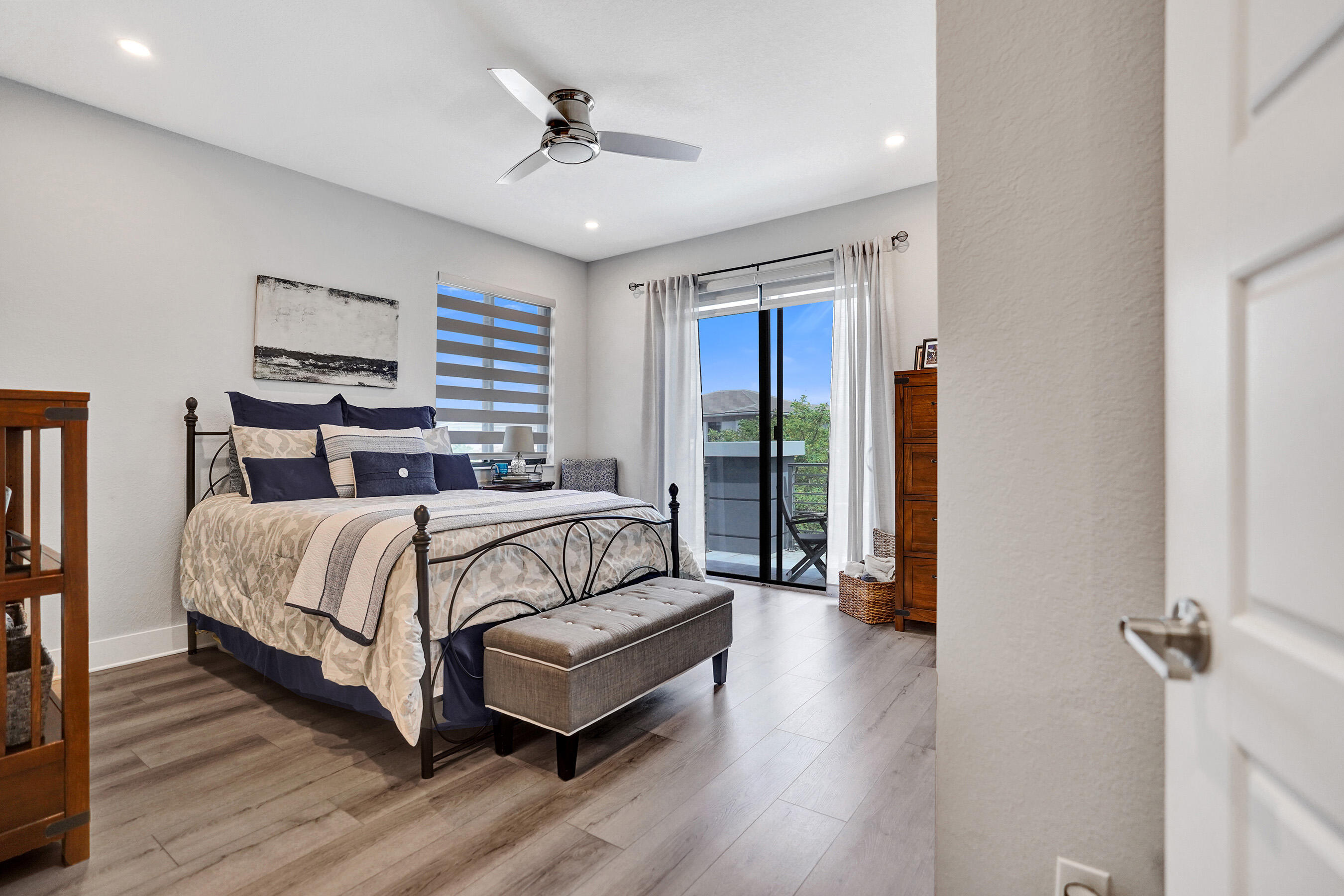 10514 N Lago Vista Circle