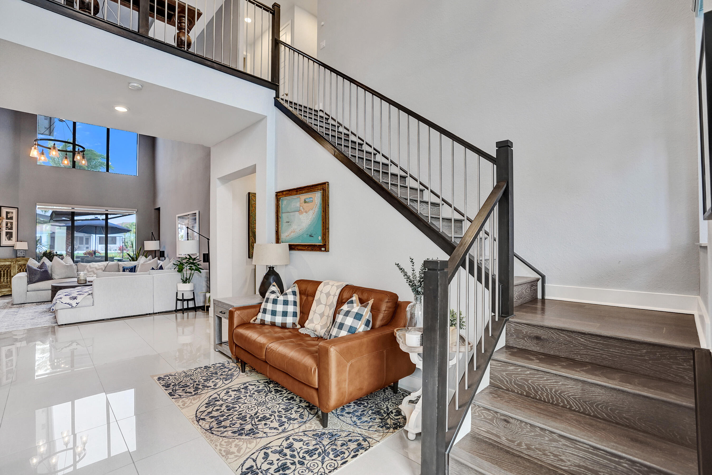 10514 N Lago Vista Circle