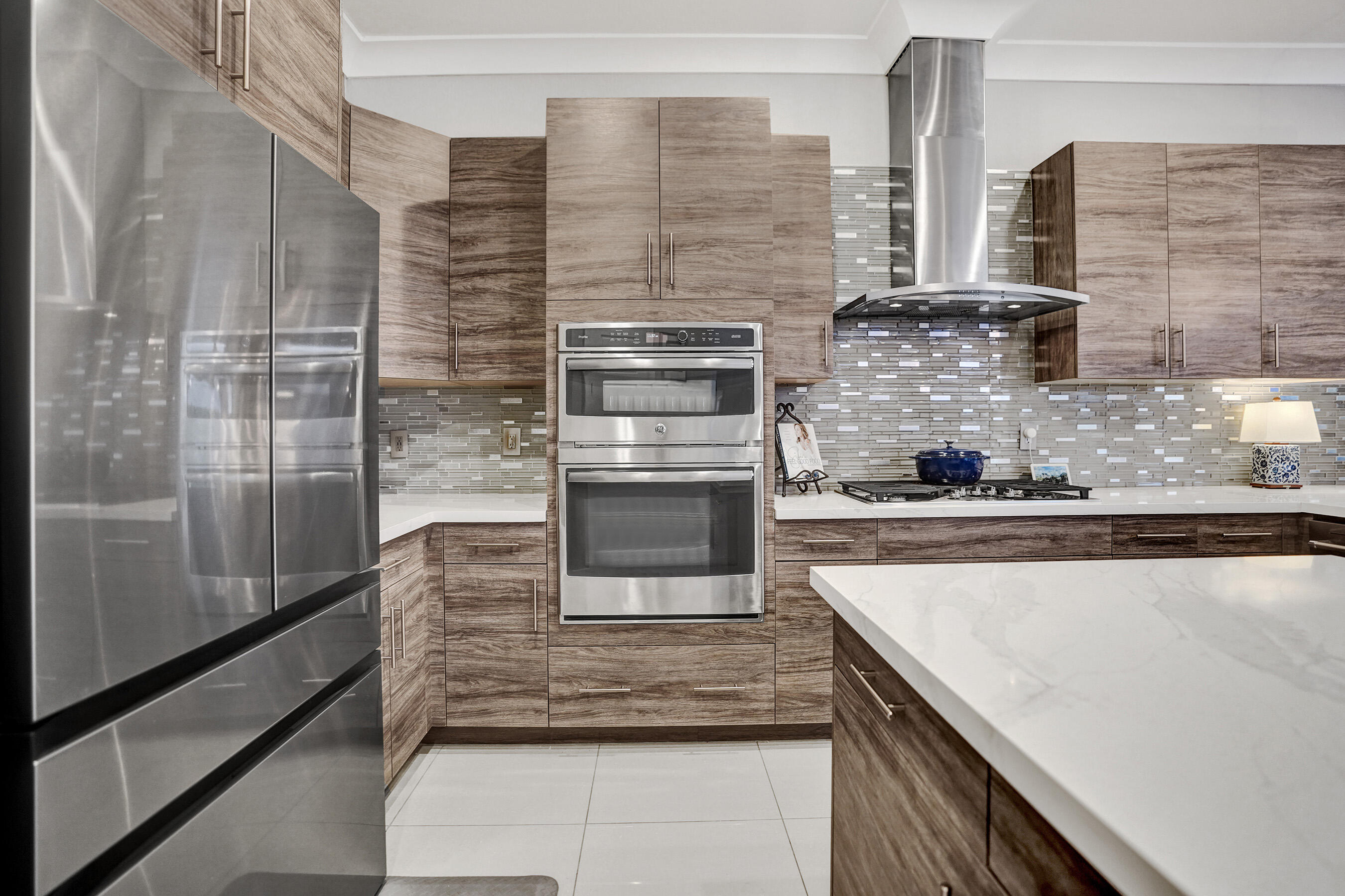 10514 N Lago Vista Circle