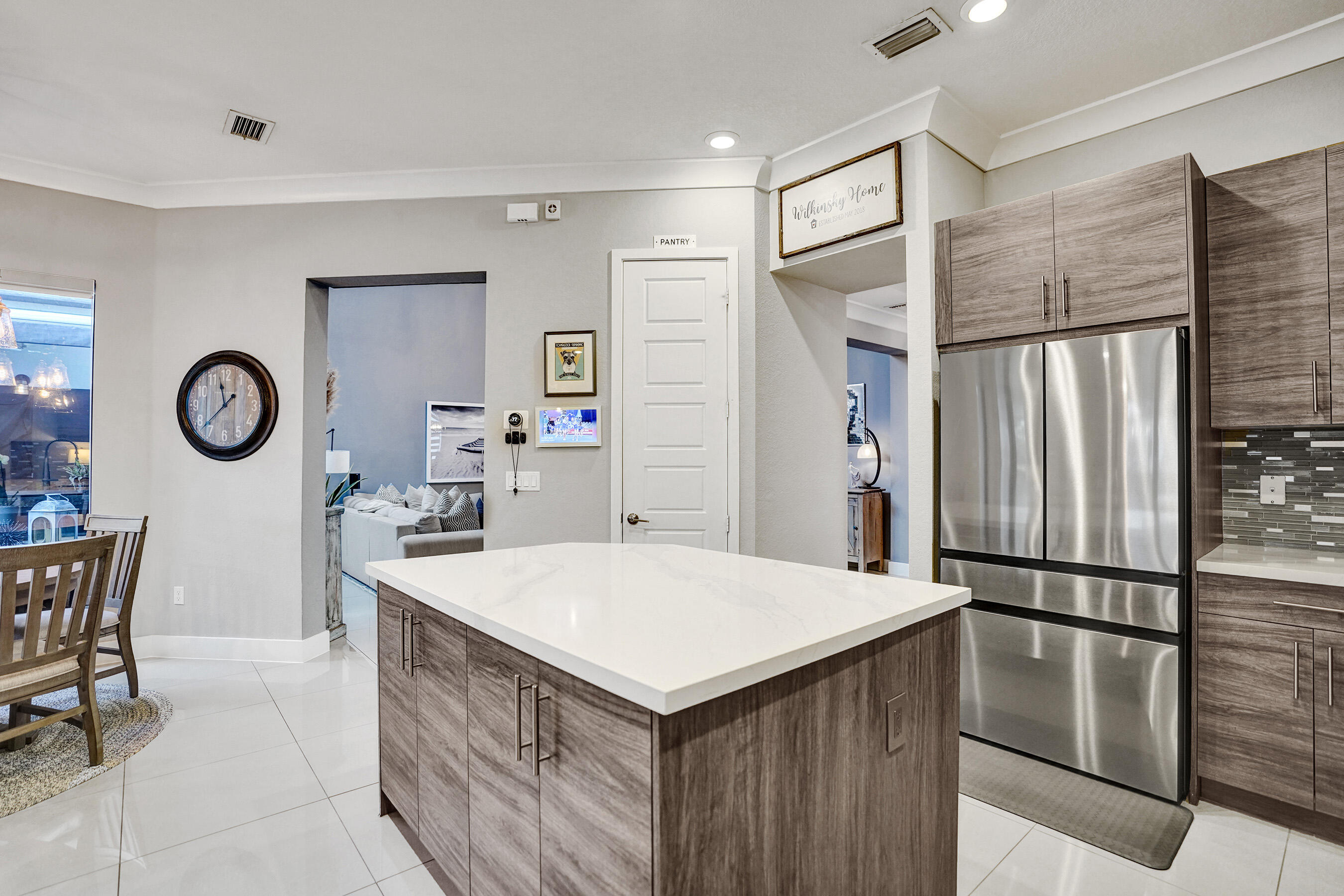 10514 N Lago Vista Circle