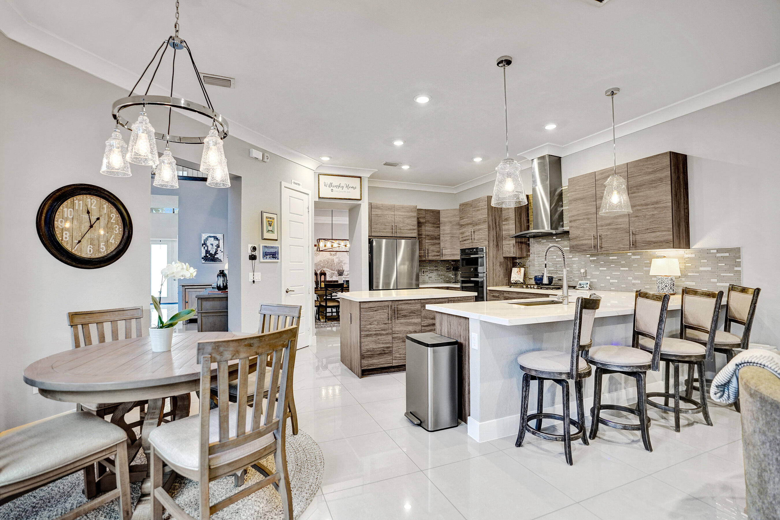 10514 N Lago Vista Circle