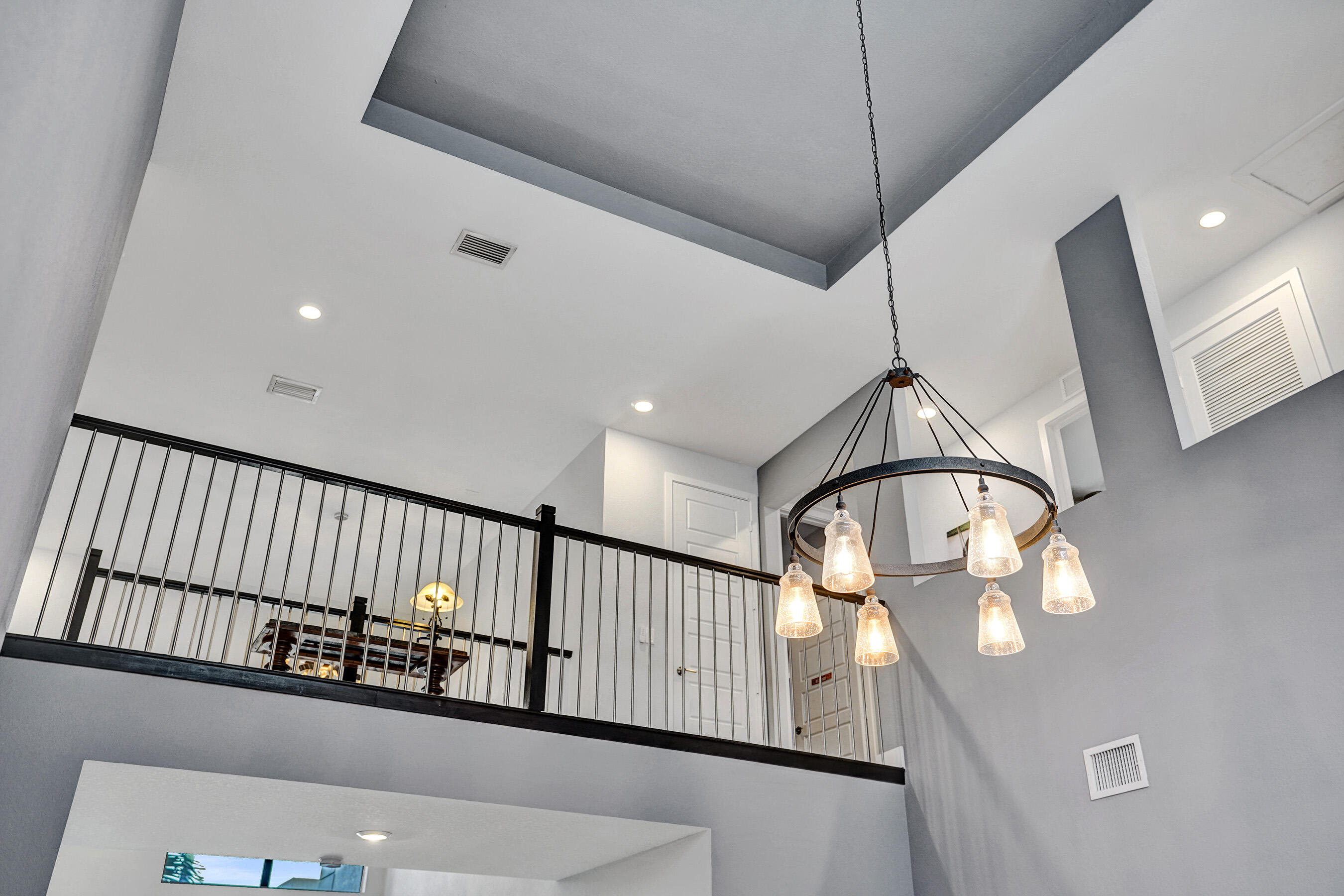 10514 N Lago Vista Circle