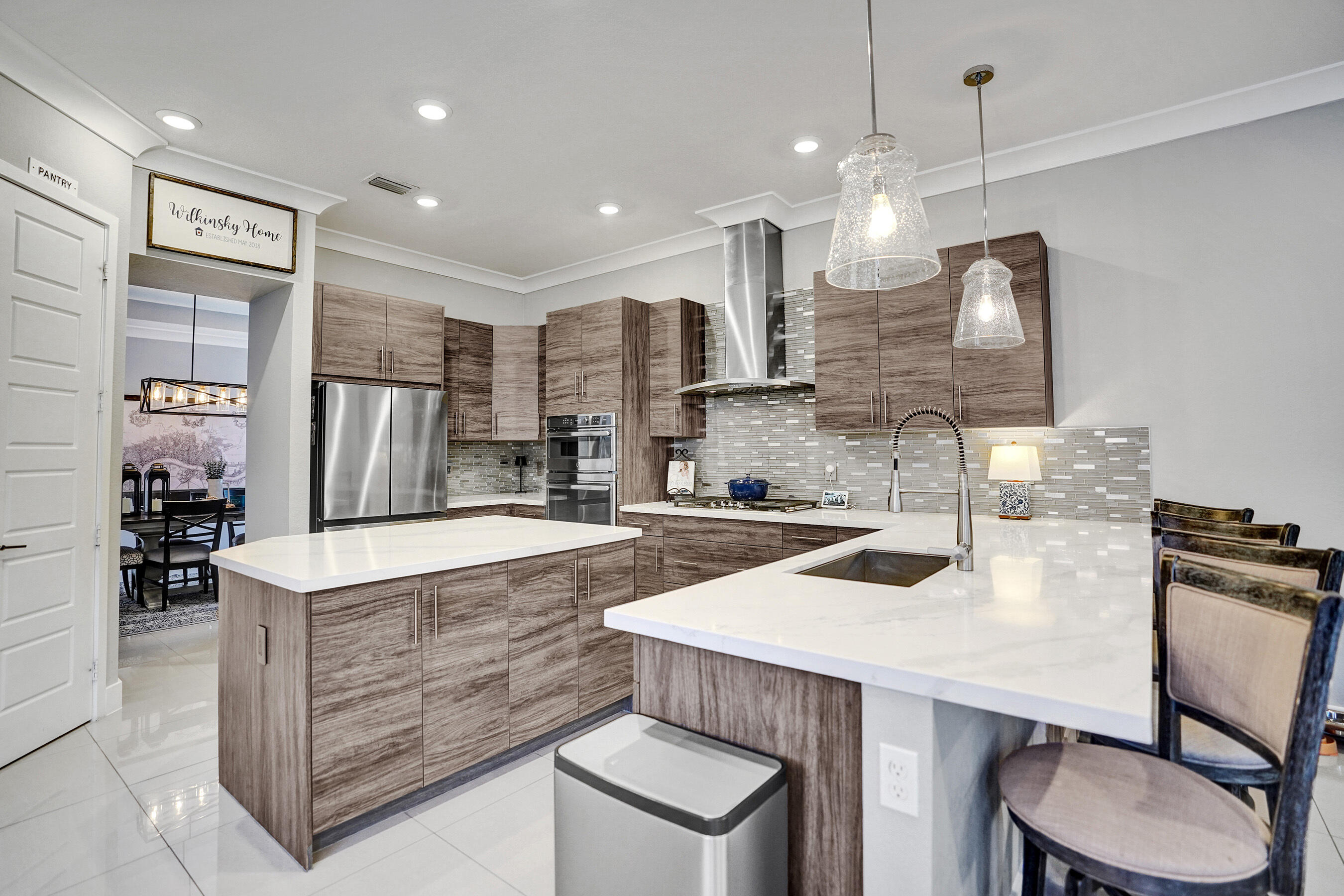 10514 N Lago Vista Circle