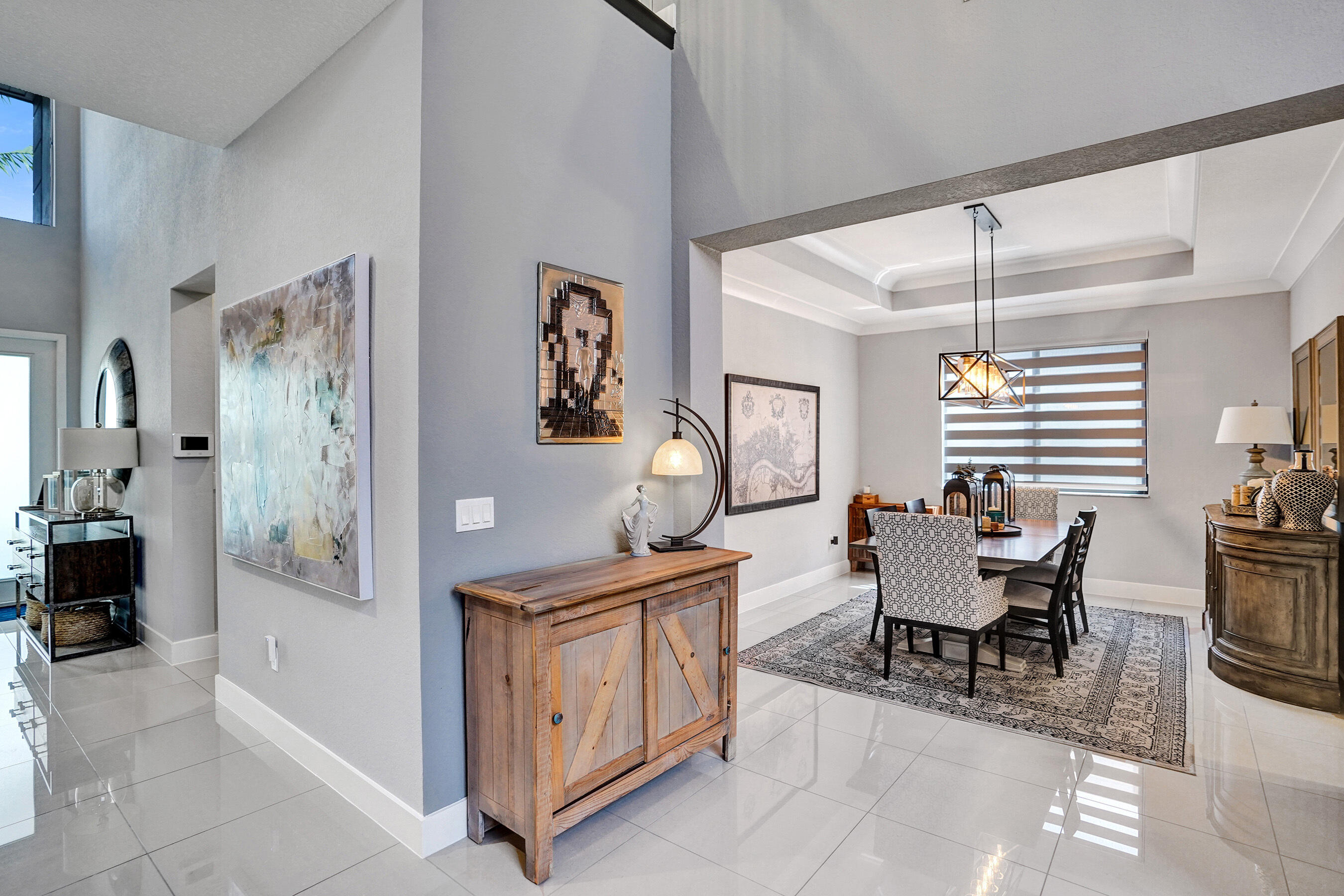 10514 N Lago Vista Circle