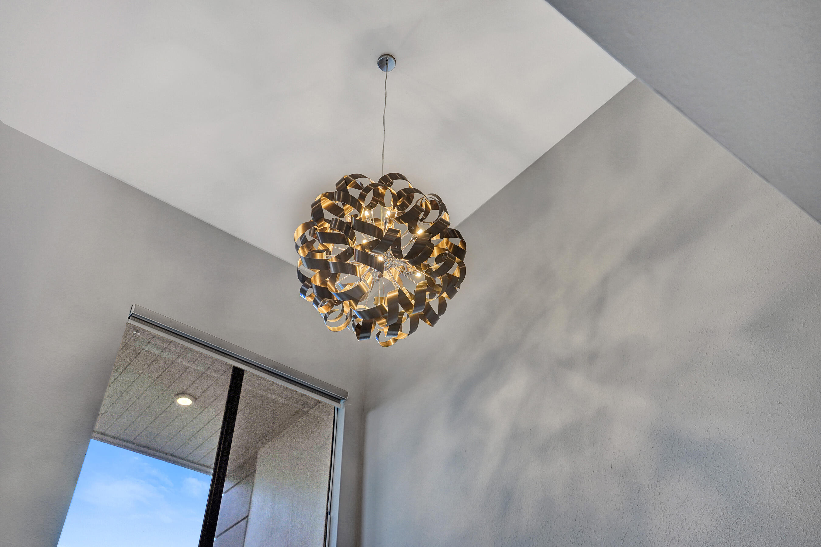 10514 N Lago Vista Circle