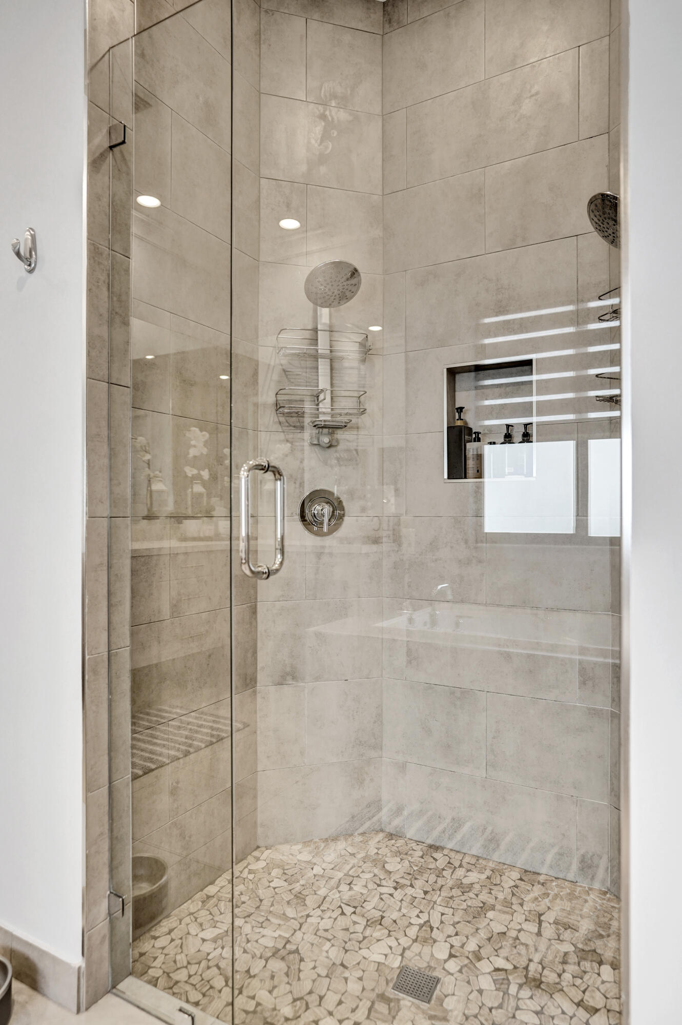 10514 N Lago Vista Circle